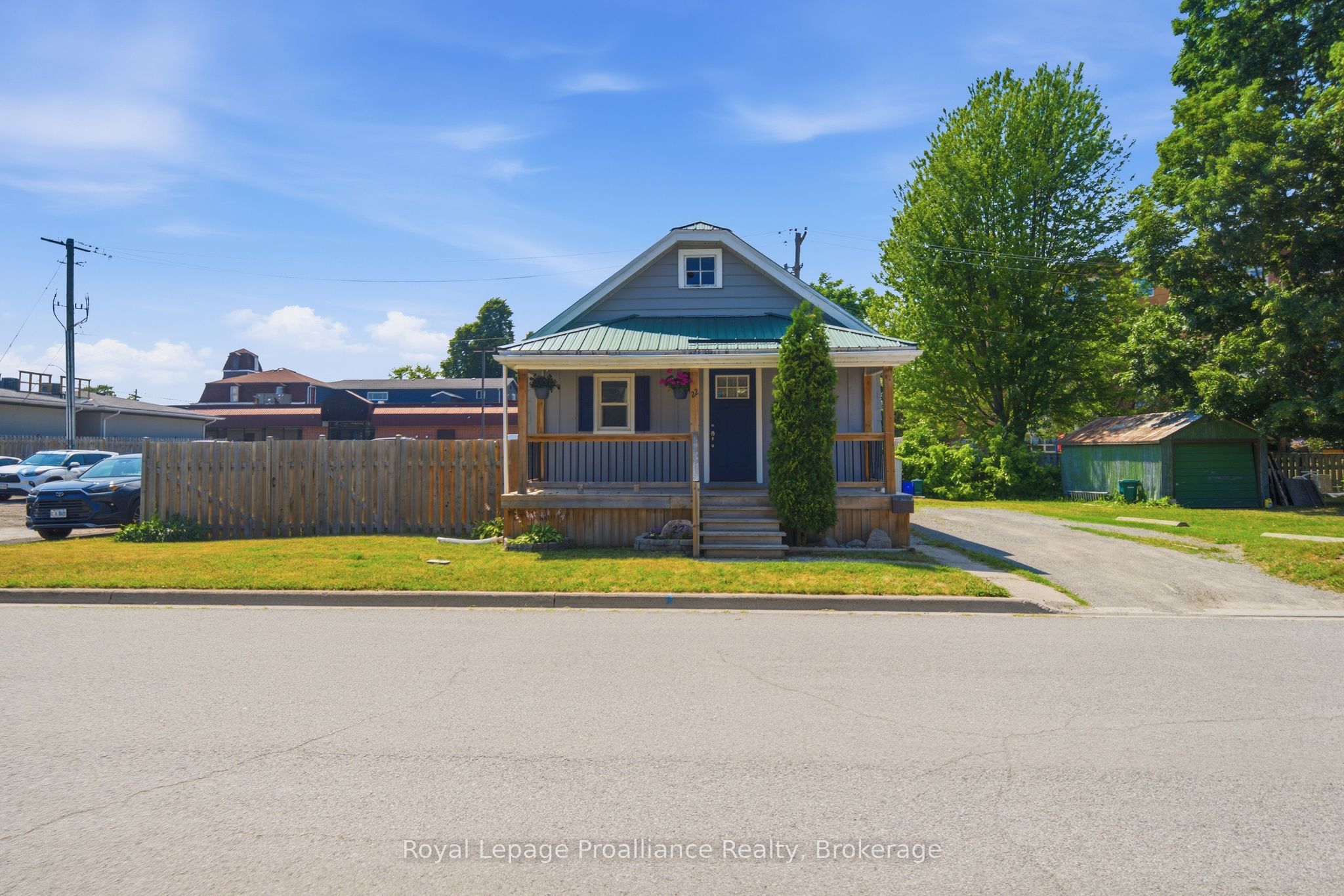 22 Flindall Street, Quinte West, ON K8V 3E3