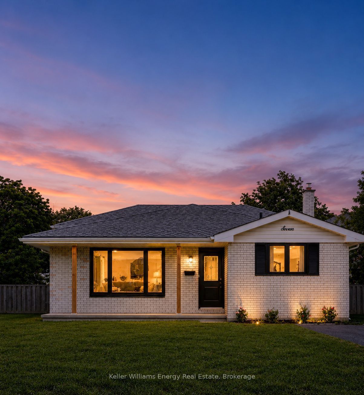 7 Glenarden Crescent, Belleville, ON K8P 2B9 photo 3