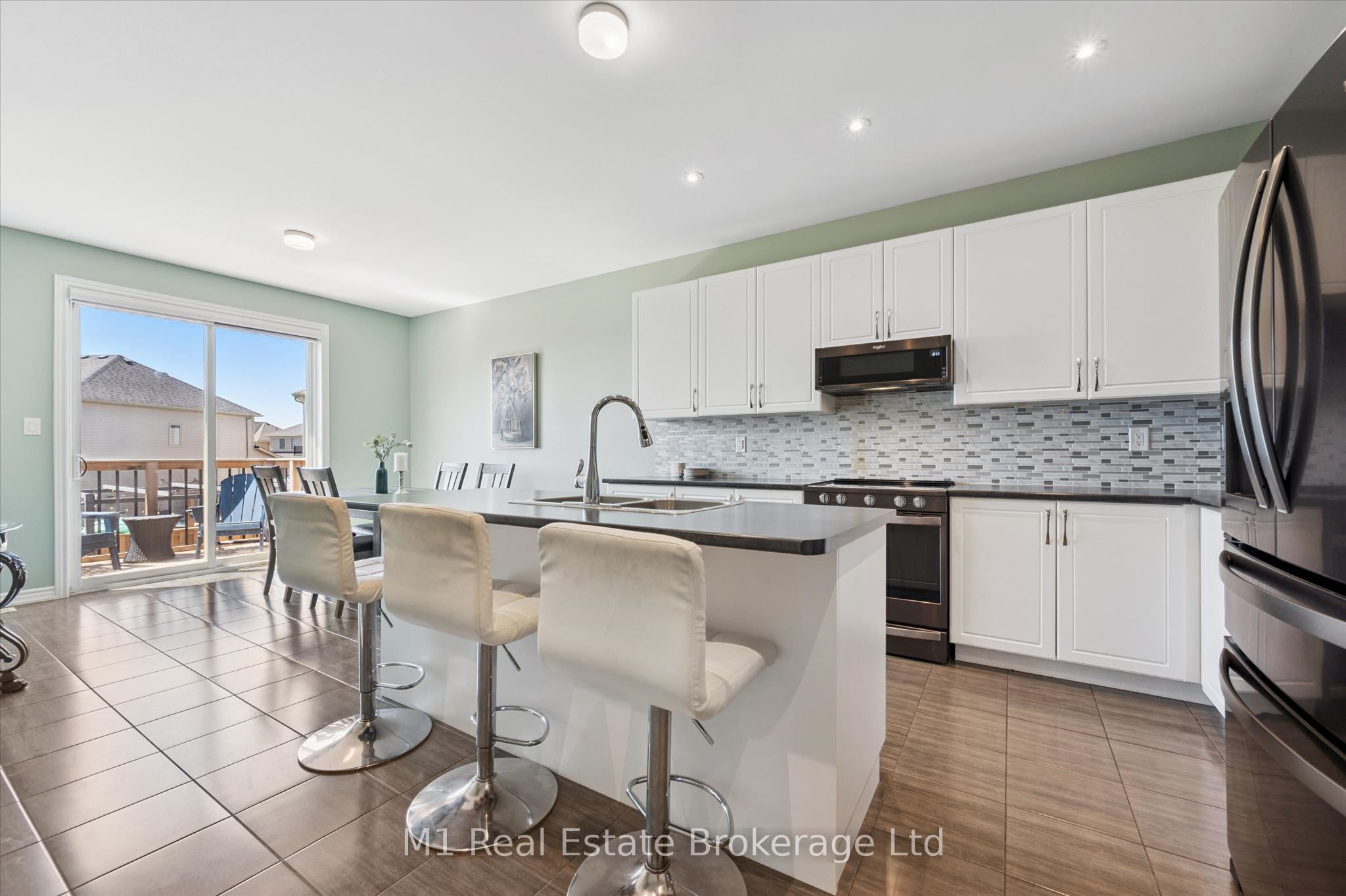 135 Farley Road, Centre Wellington, ON N1M 0H2 photo 5