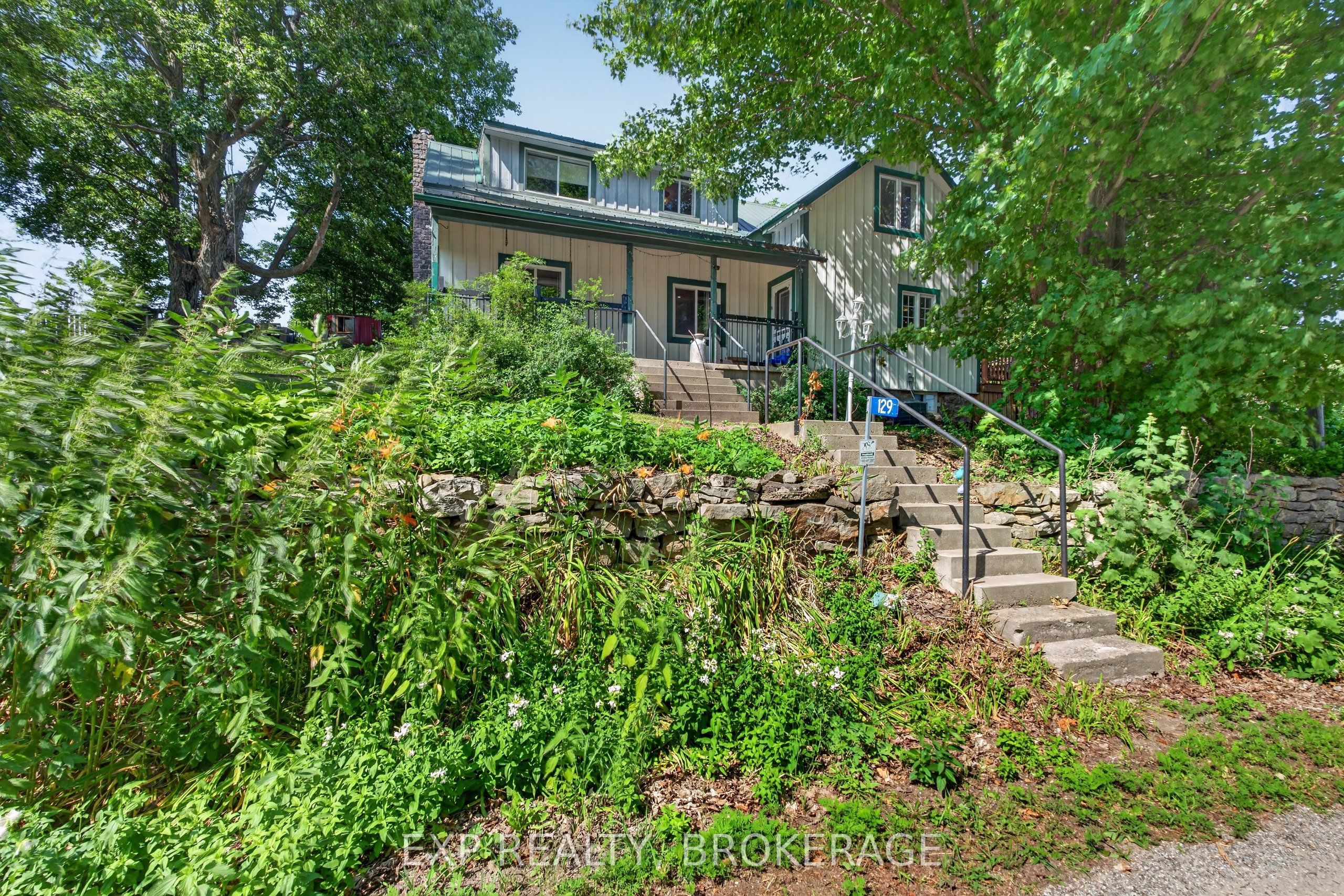 129 DULCEMAINE Road, Front of Leeds & Seeleys Bay, ON K0E 1L0 photo 2