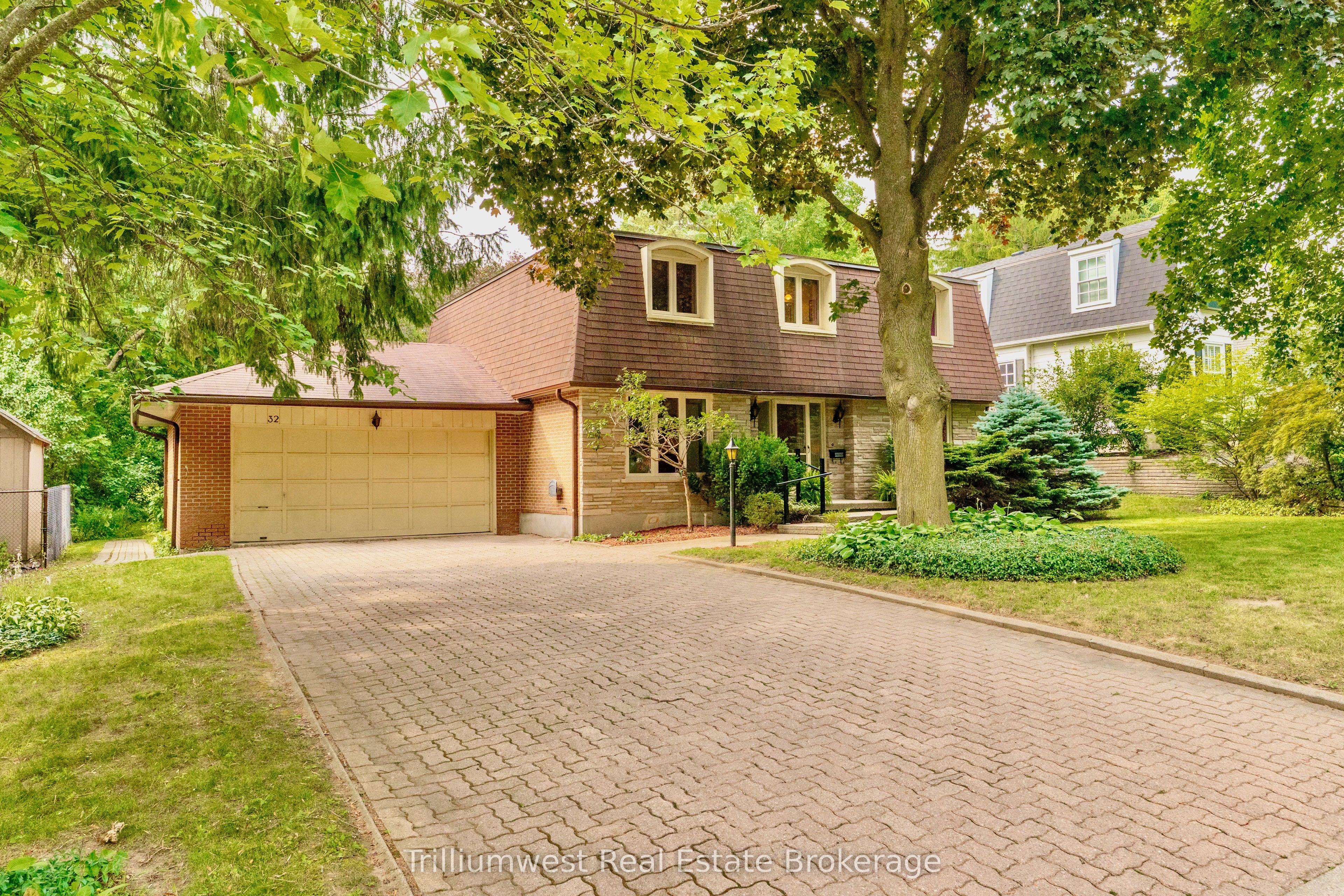 32 Waverley Drive, Guelph, ON N1E 6C8