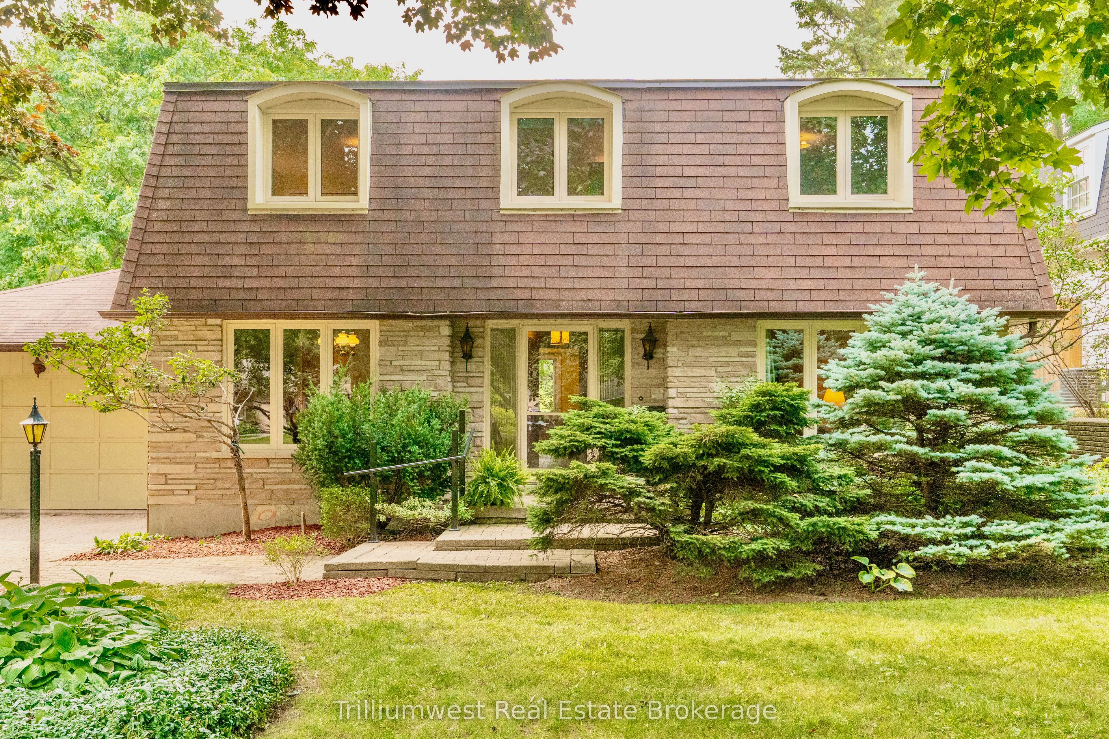 32 Waverley Drive, Guelph, ON N1E 6C8 photo 3