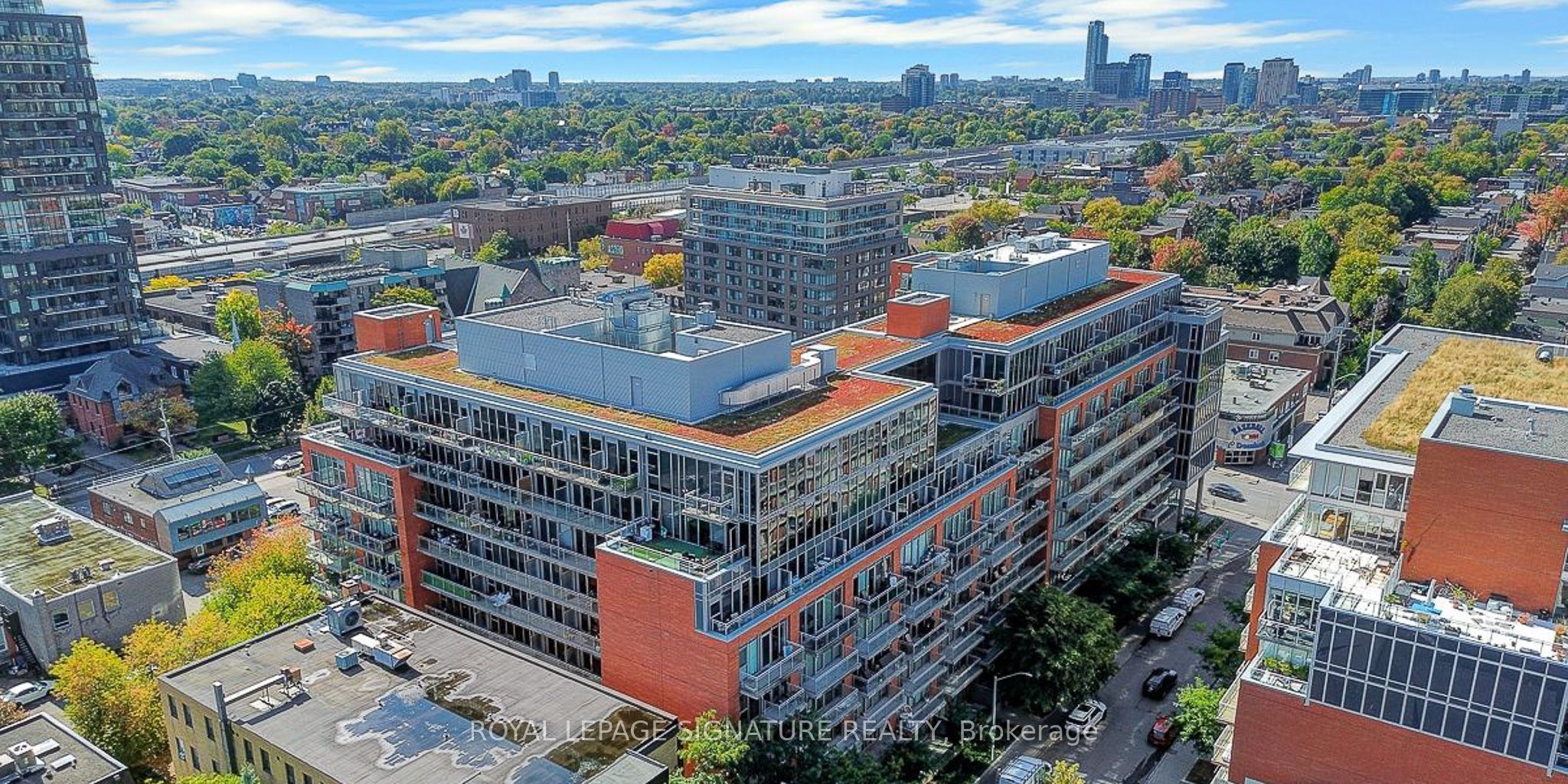 340 McLeod Street 340, Ottawa Centre, ON K2P 1A4 photo 2