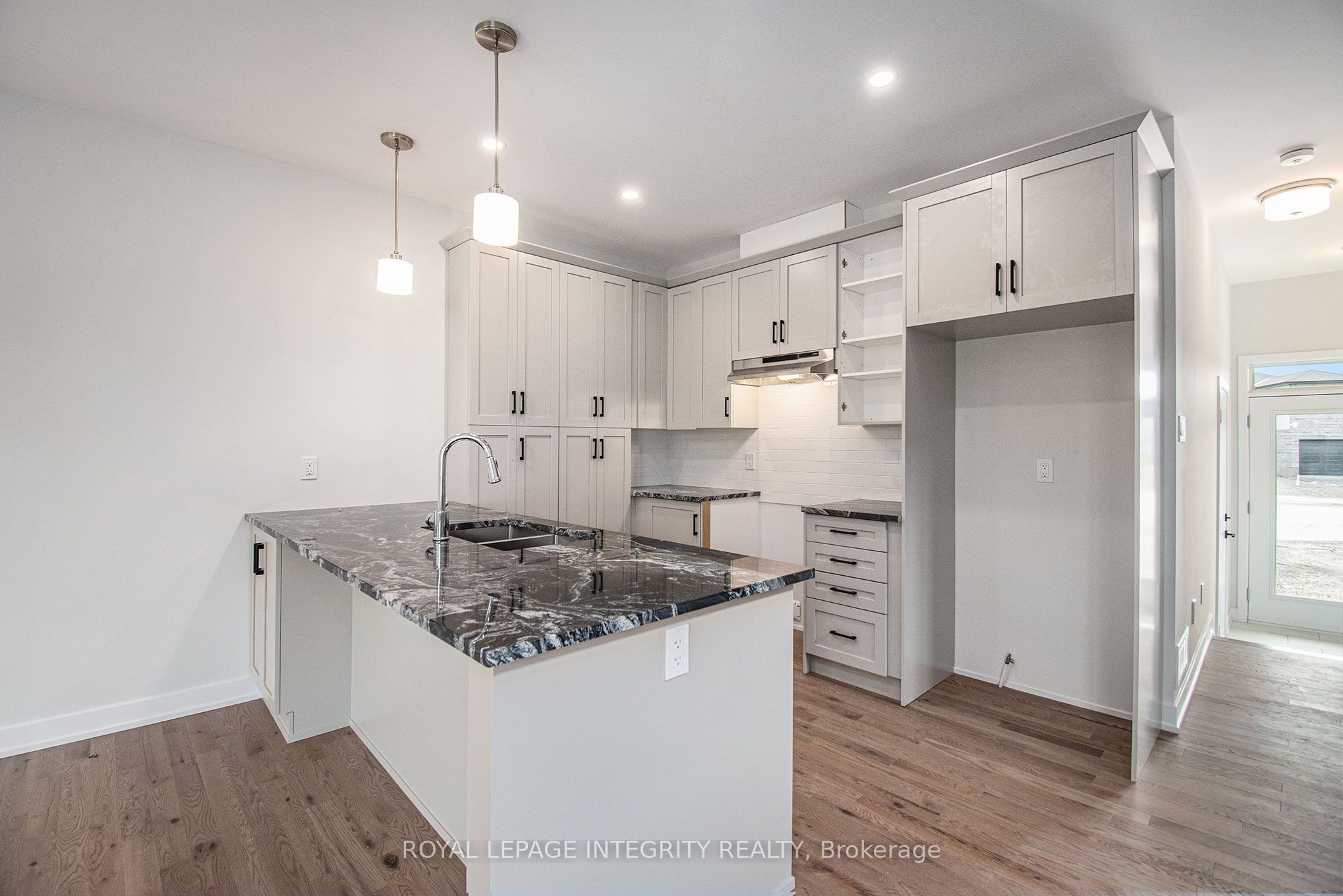 10 Morrall Court, Arnprior, ON K7S 0J4 photo 4
