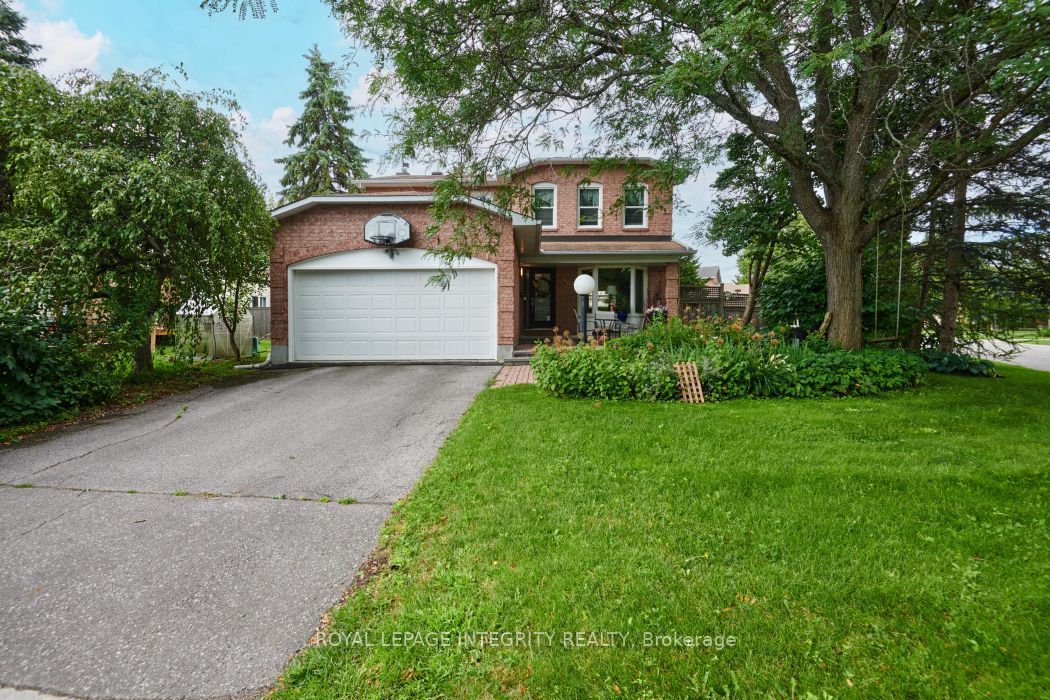 46 Dartmoor Drive, Kanata, ON K2M 1S6