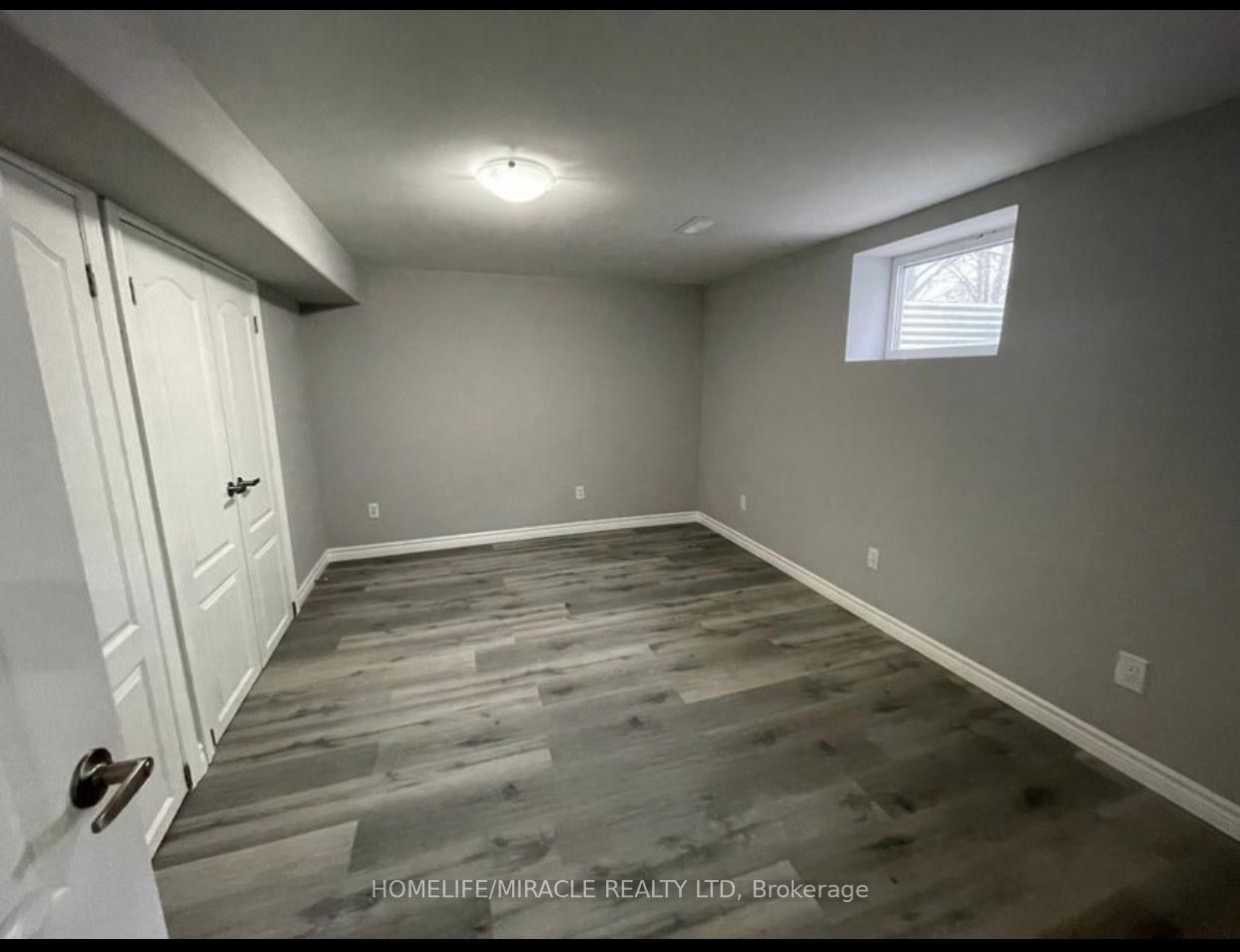 23 Jay Court Lower, Kitchener, ON N2E 1P7 photo 5