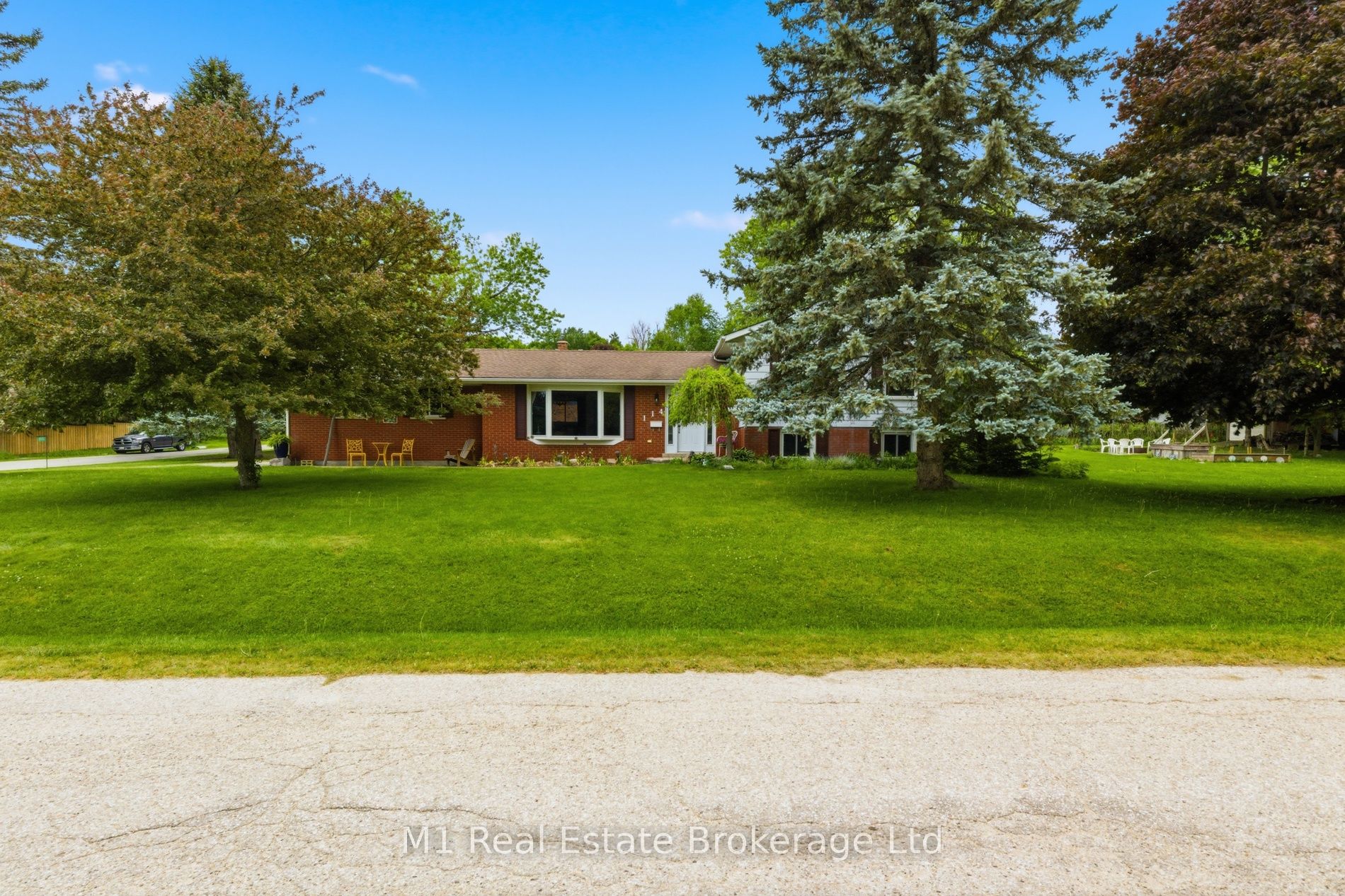 114 Angelica Street, Centre Wellington, ON N1M 2Z6 photo 4