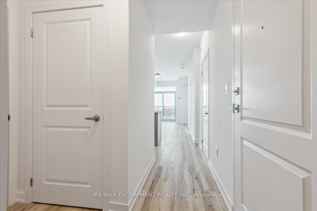 450 Dundas Street E 1001, Hamilton, ON L8B 1Z2 photo 5