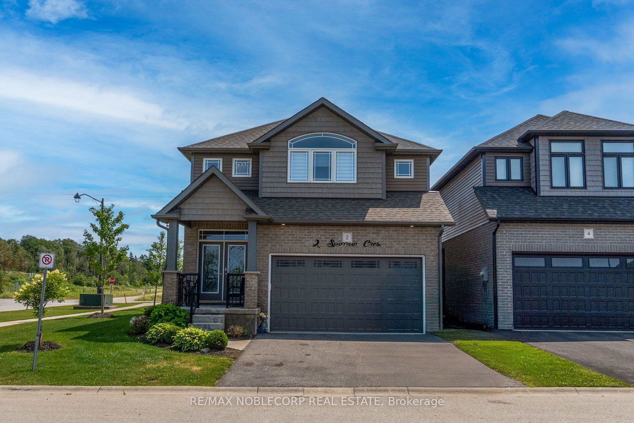 2 Sparrow Crescent, East Luther Grand Valley, ON L9W 7P2 photo 2