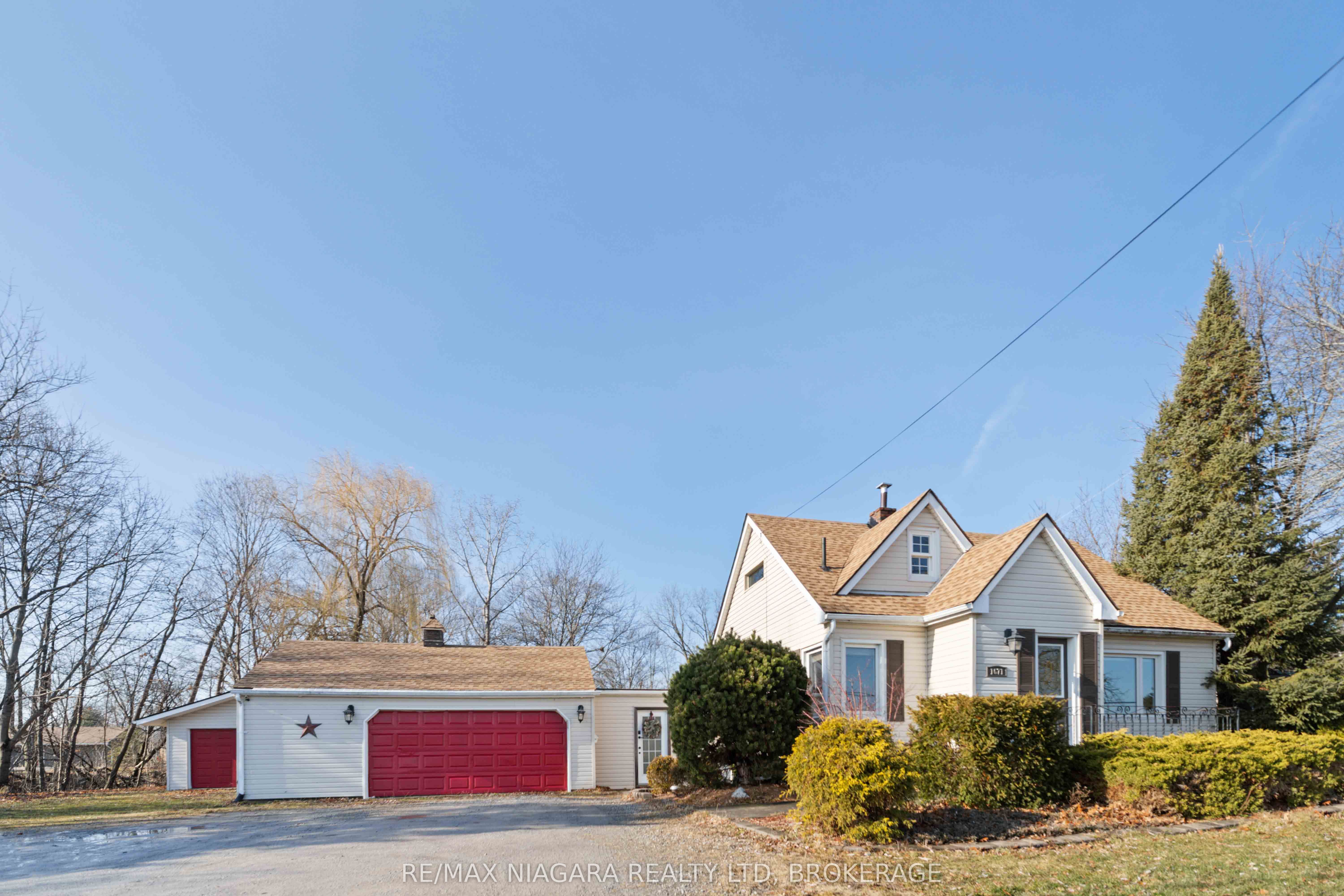 1671 Third Street Louth Street, St. Catharines, ON L2R 6P9
