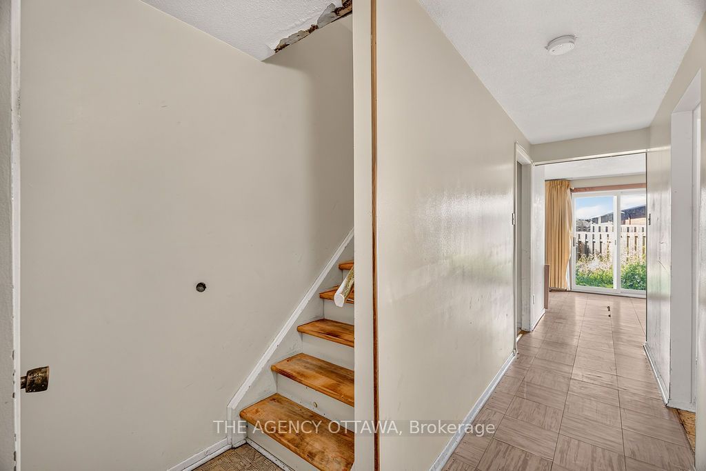 1464 Heatherington Road 45, Hunt Club - South Keys and Area, ON K1V 6S1 photo 3