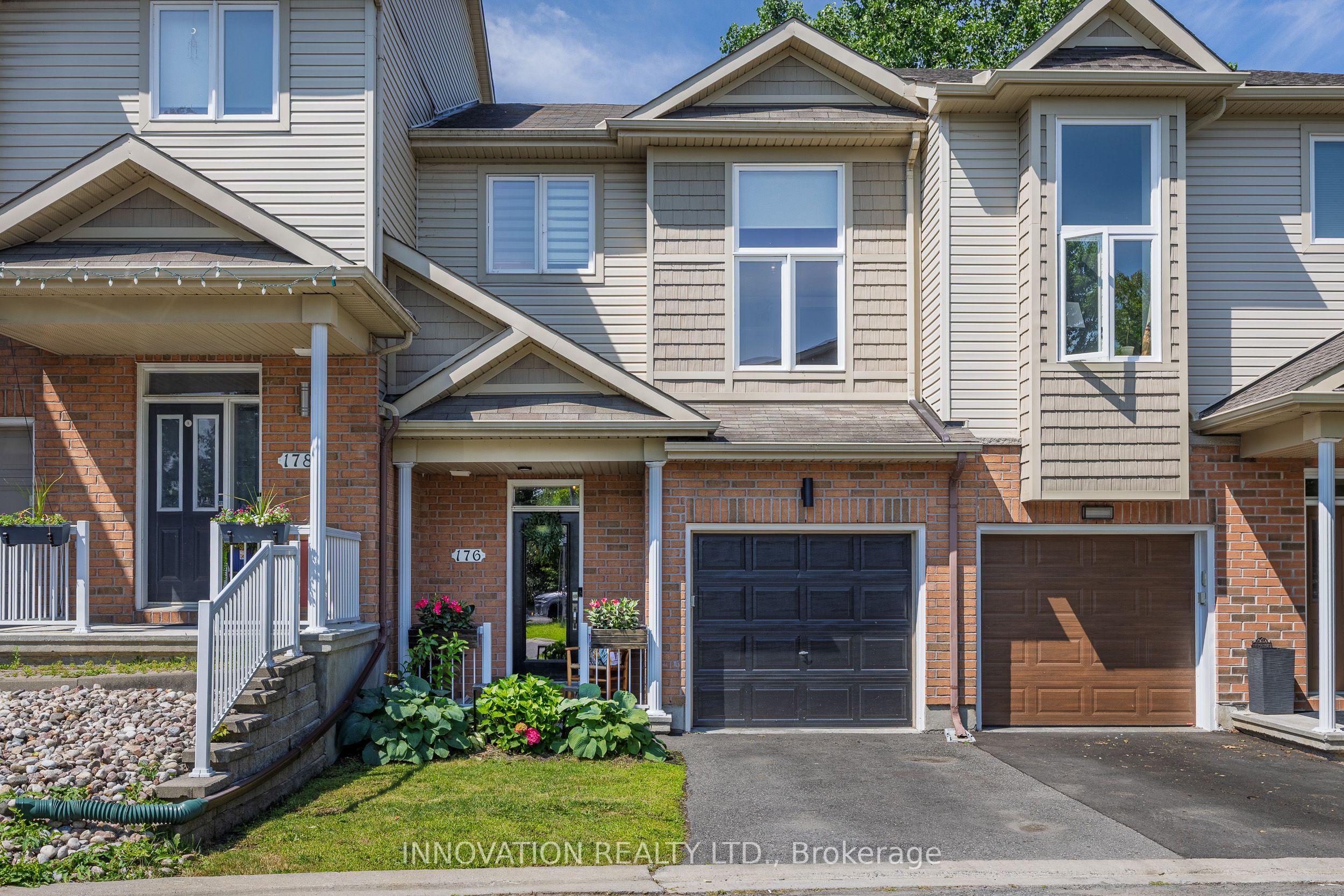 176 Parkrose Private, Orleans - Cumberland and Area, ON K4A 0N8