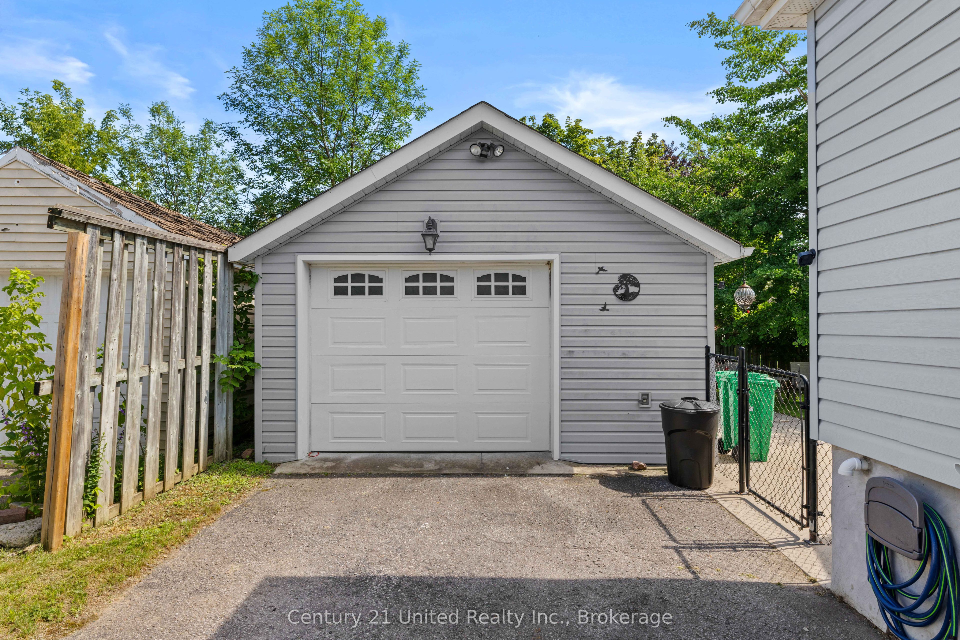 525 Howden Street, Peterborough, ON K9J 4B4 photo 3