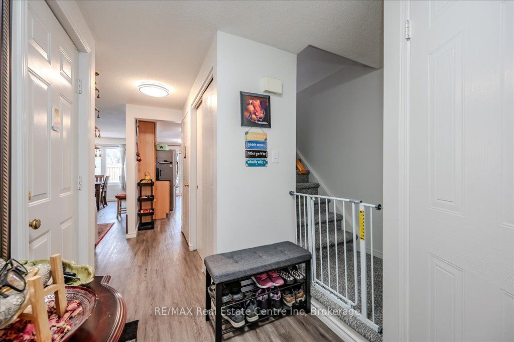 425 Exmoor Street, Waterloo, ON N2K 3X5 photo 5