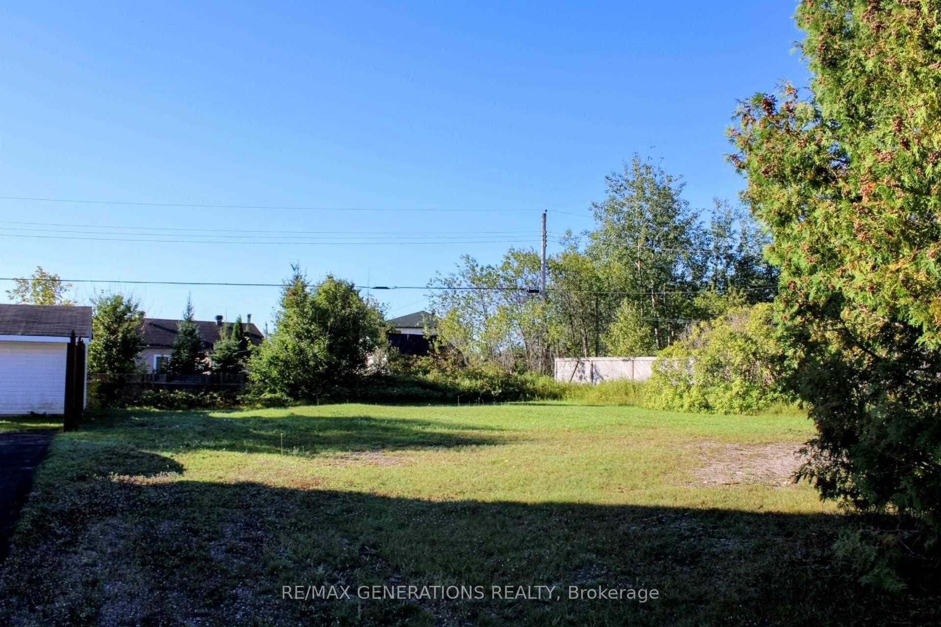 16 Sandpiper Avenue, Manitouwadge, ON P0T 2C0