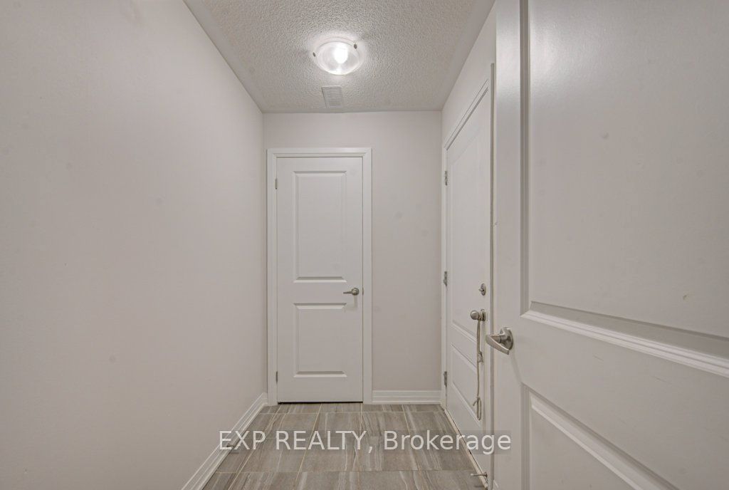 585 Colborne Street E 1302, Brantford, ON N2S 0K4 photo 5