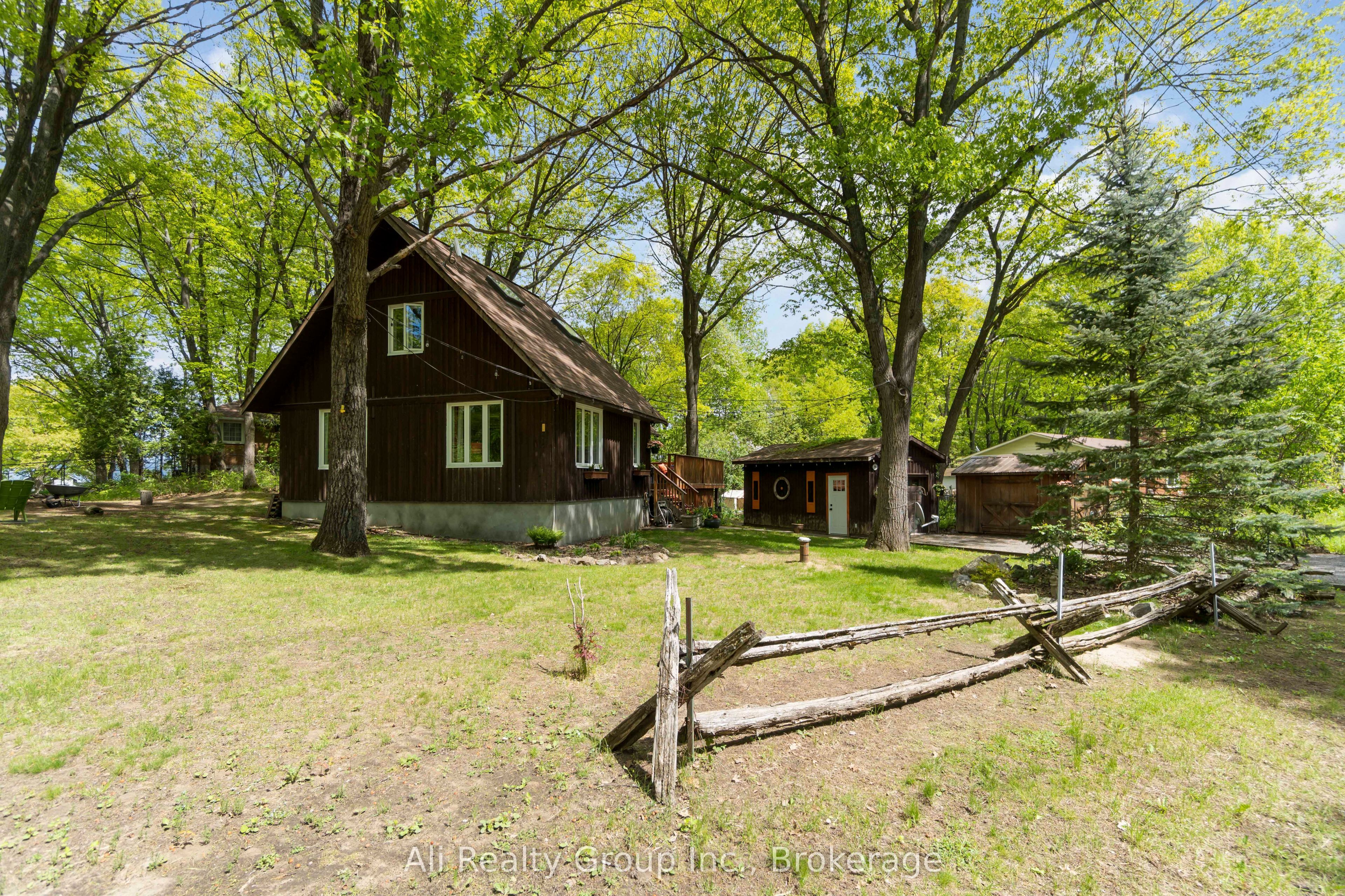 190 Woods Road, Constance Bay - Dunrobin - Kilmaurs - Woodlawn, ON K0A 3M0 photo 3