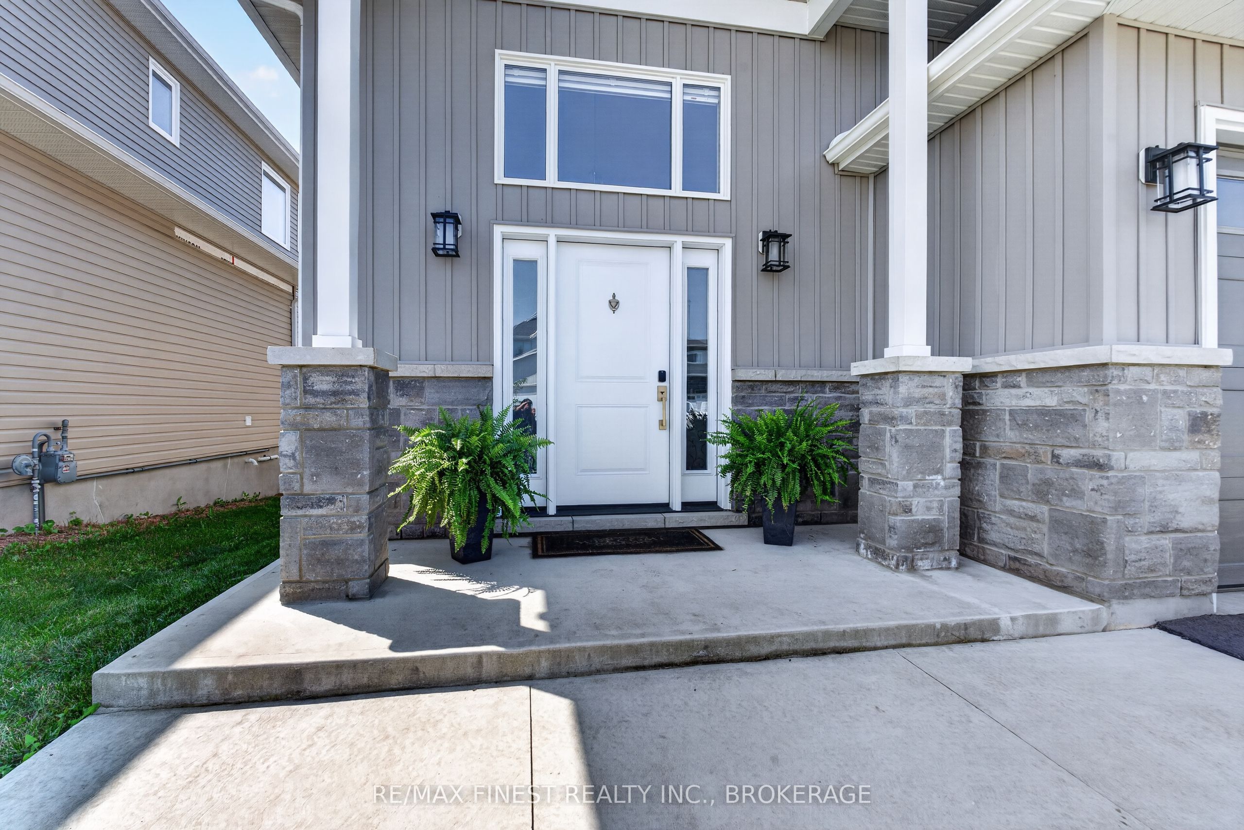 1515 Berkshire Drive, Kingston, ON K7P 0S7 photo 3