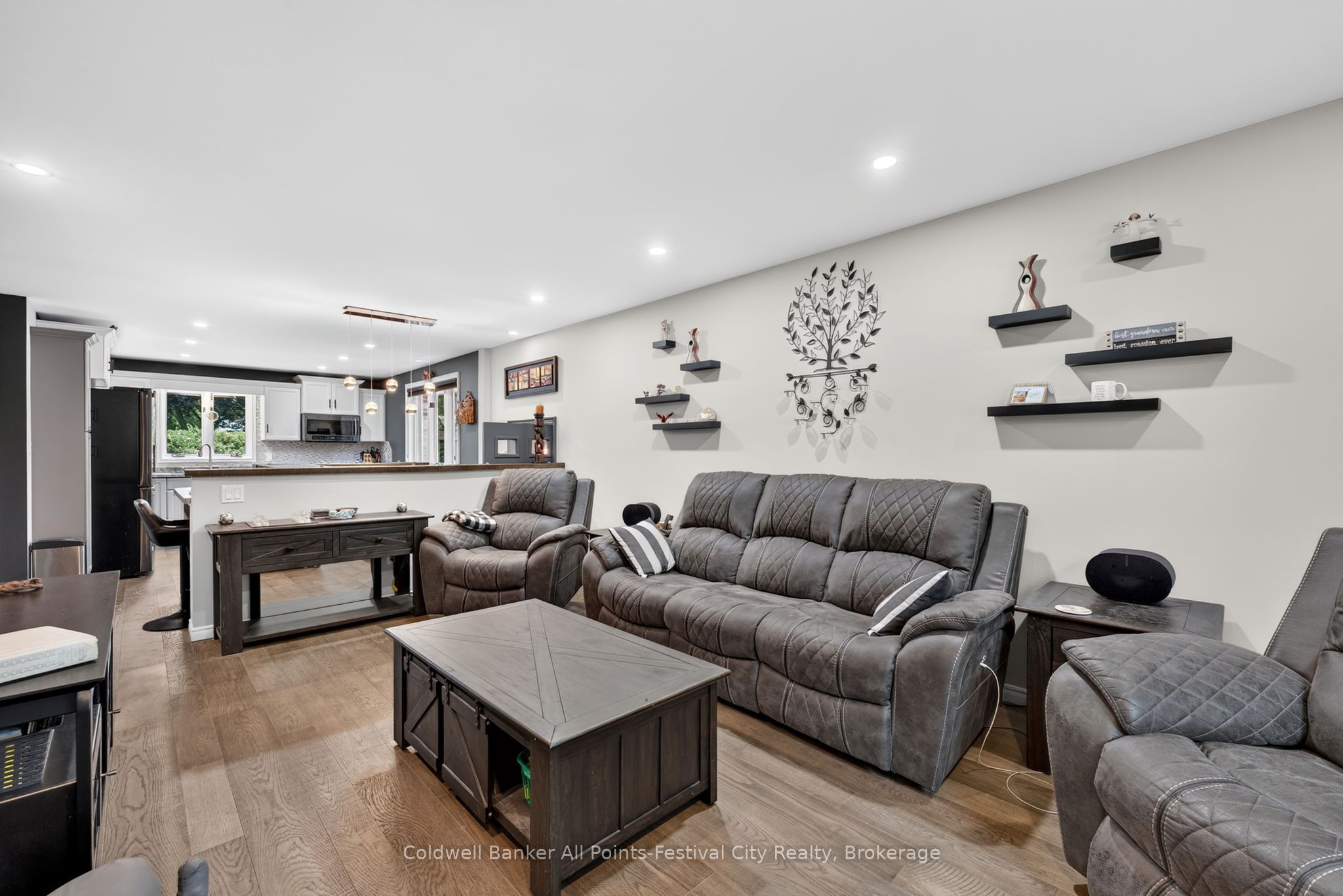128 Cambria Road N, Goderich, ON N7A 2P8 photo 5