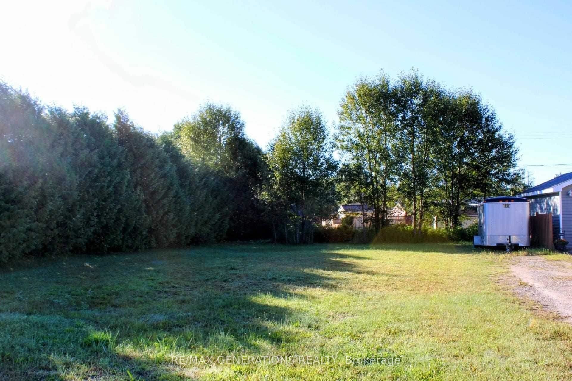 4 Sandpiper Avenue, Manitouwadge, ON P0T 2C0 photo 3