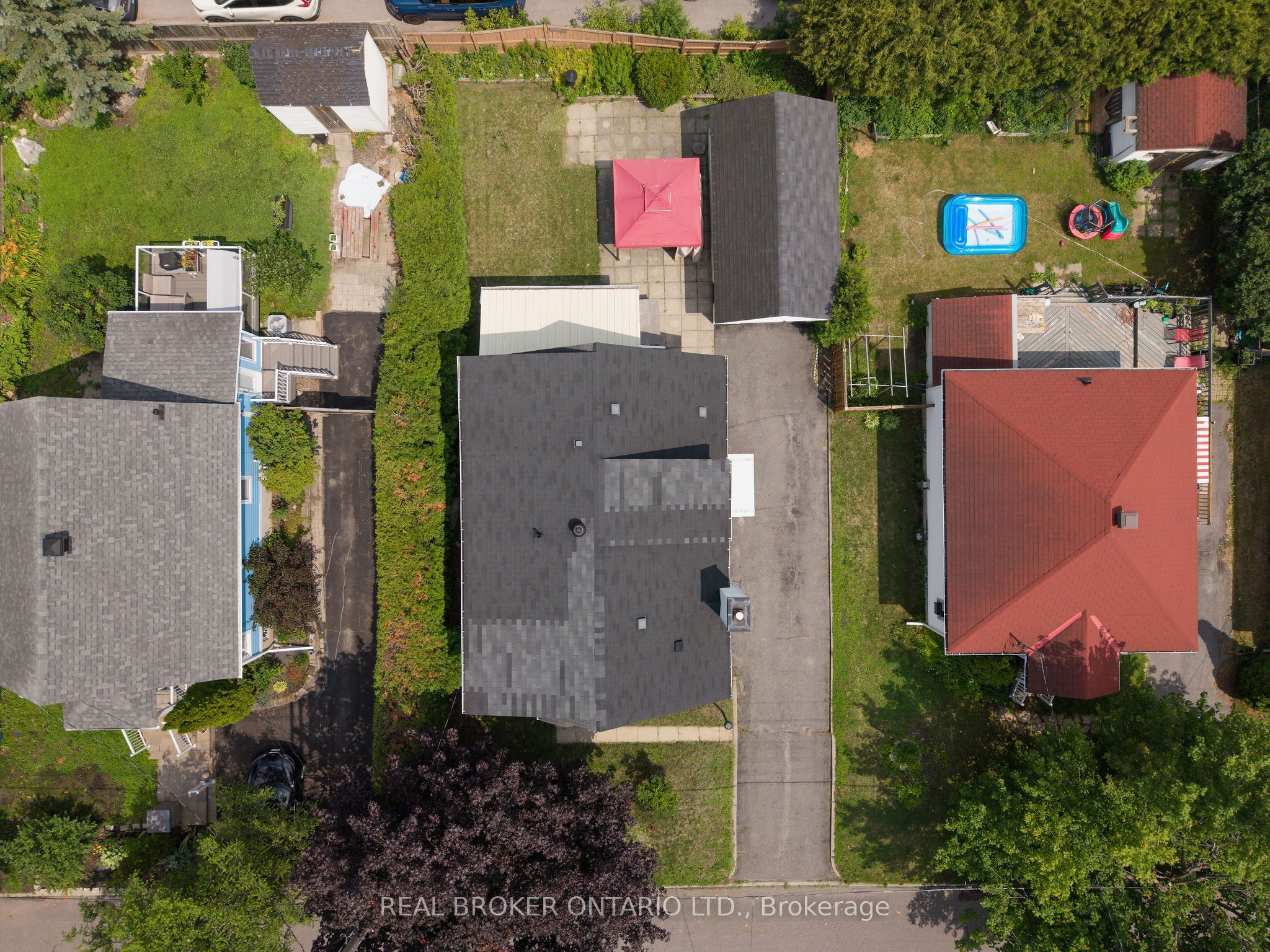 385 Enfield Avenue, Vanier and Kingsview Park, ON K1L 7L2 photo 4