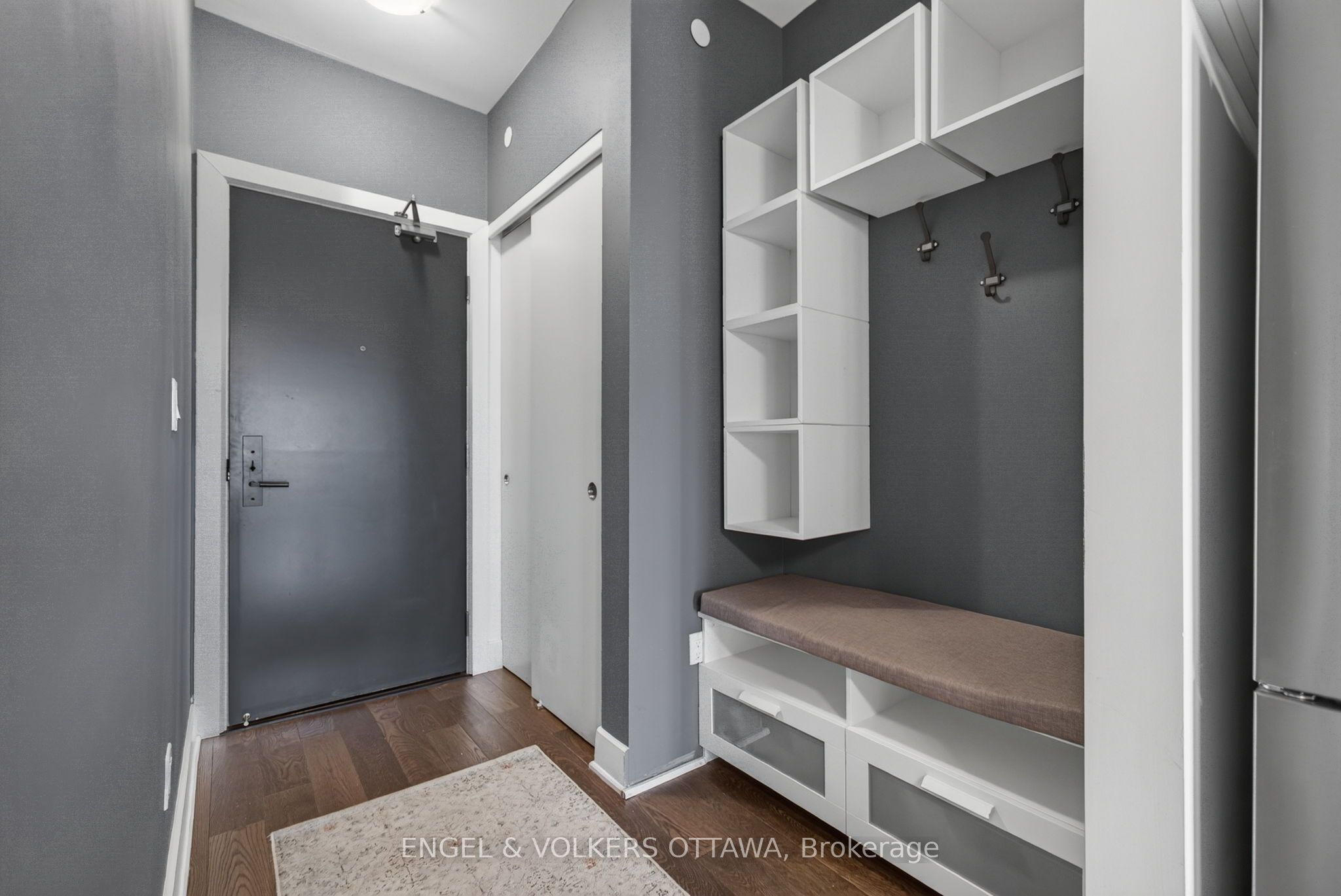255 Bay Street 816, Ottawa Centre, ON K1R 0C5 photo 3