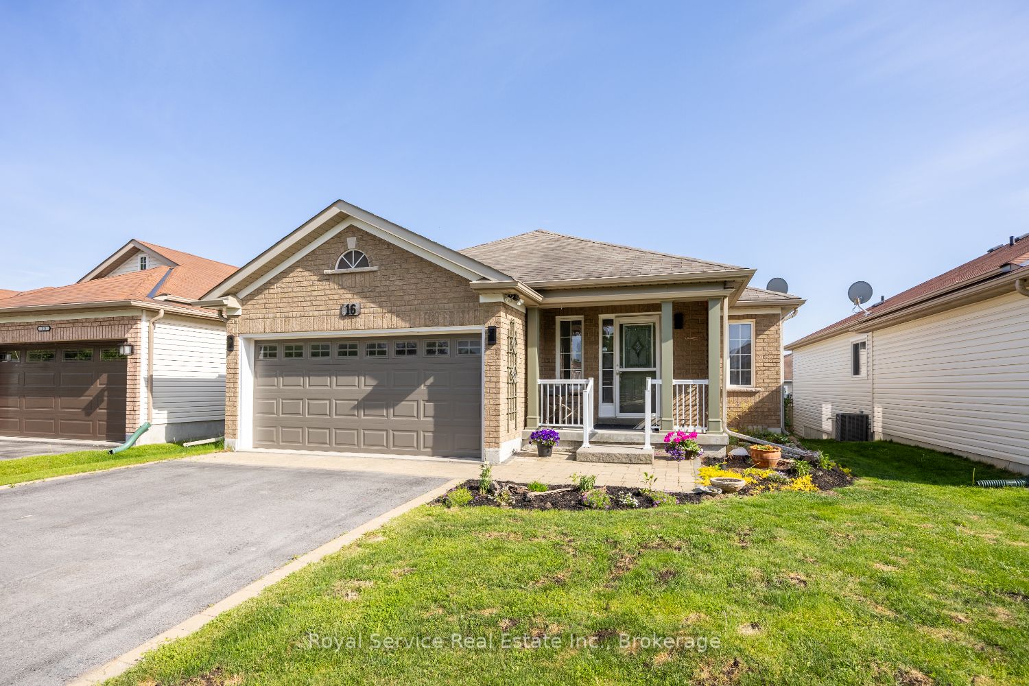 16 Snell Court, Port Hope, ON L1A 0A6 photo 2