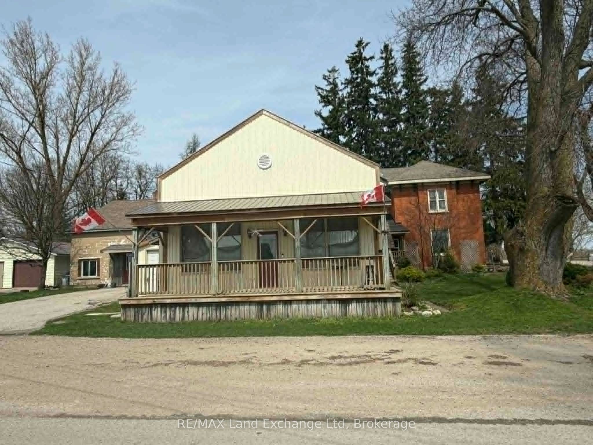 43846 CRANBROOK Road, Huron East, ON N0G 1H0 photo 2
