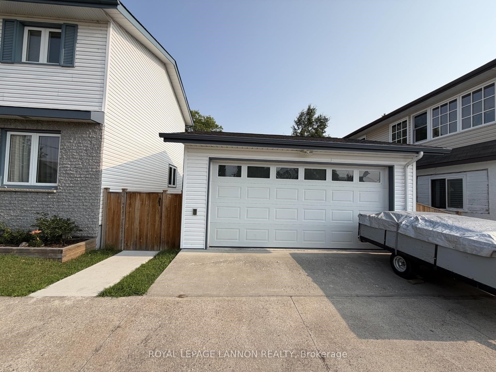 338 DACRE Street, Thunder Bay, ON P7A 1K7