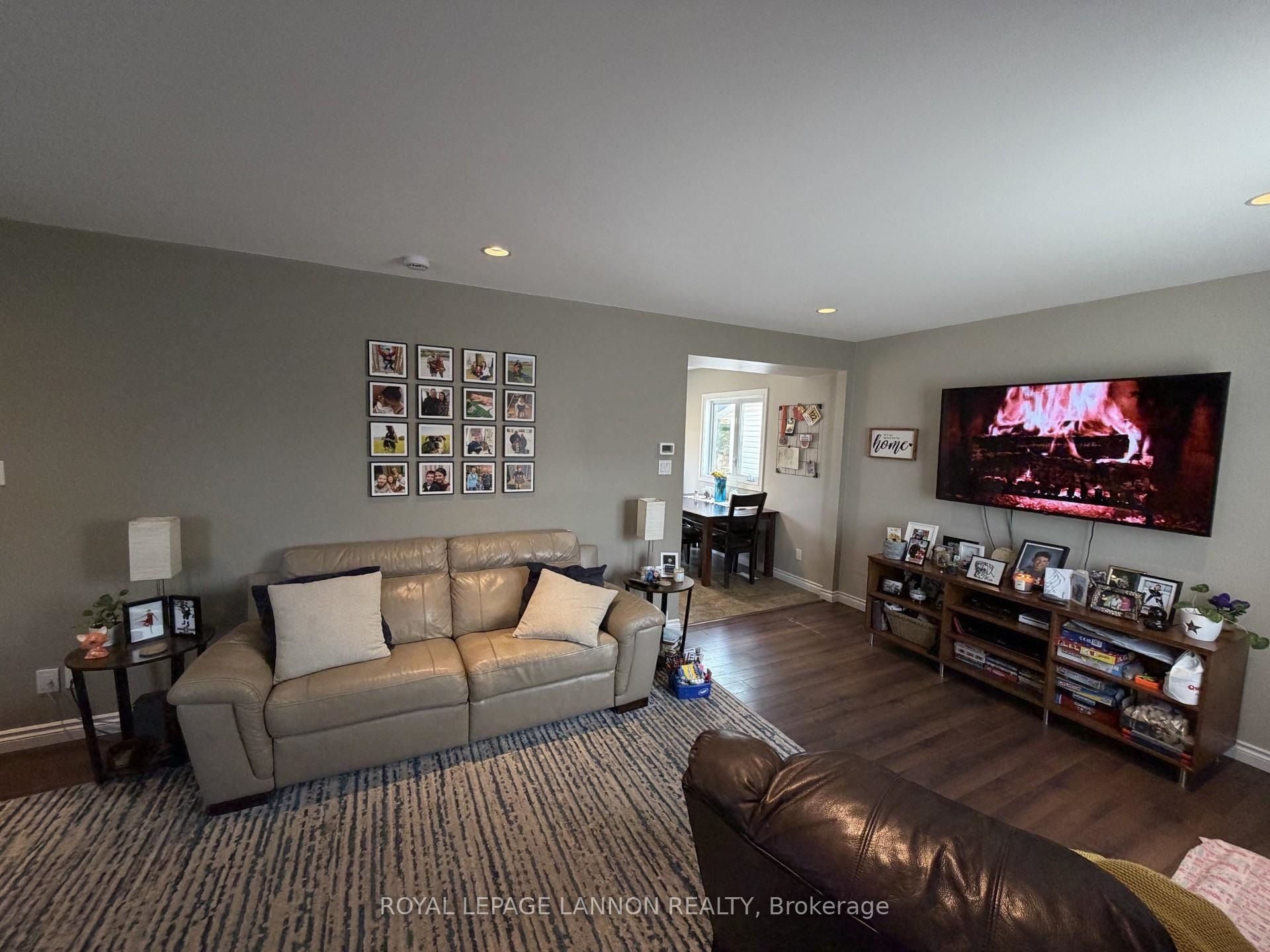 338 DACRE Street, Thunder Bay, ON P7A 1K7 photo 2