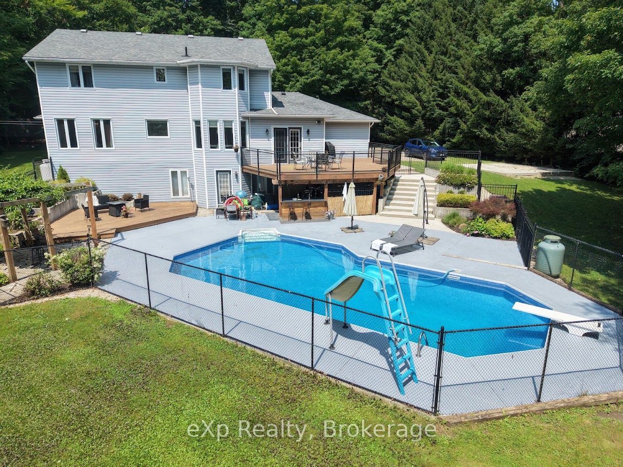 20 Highland Crescent, South Bruce, ON N0G 2V0