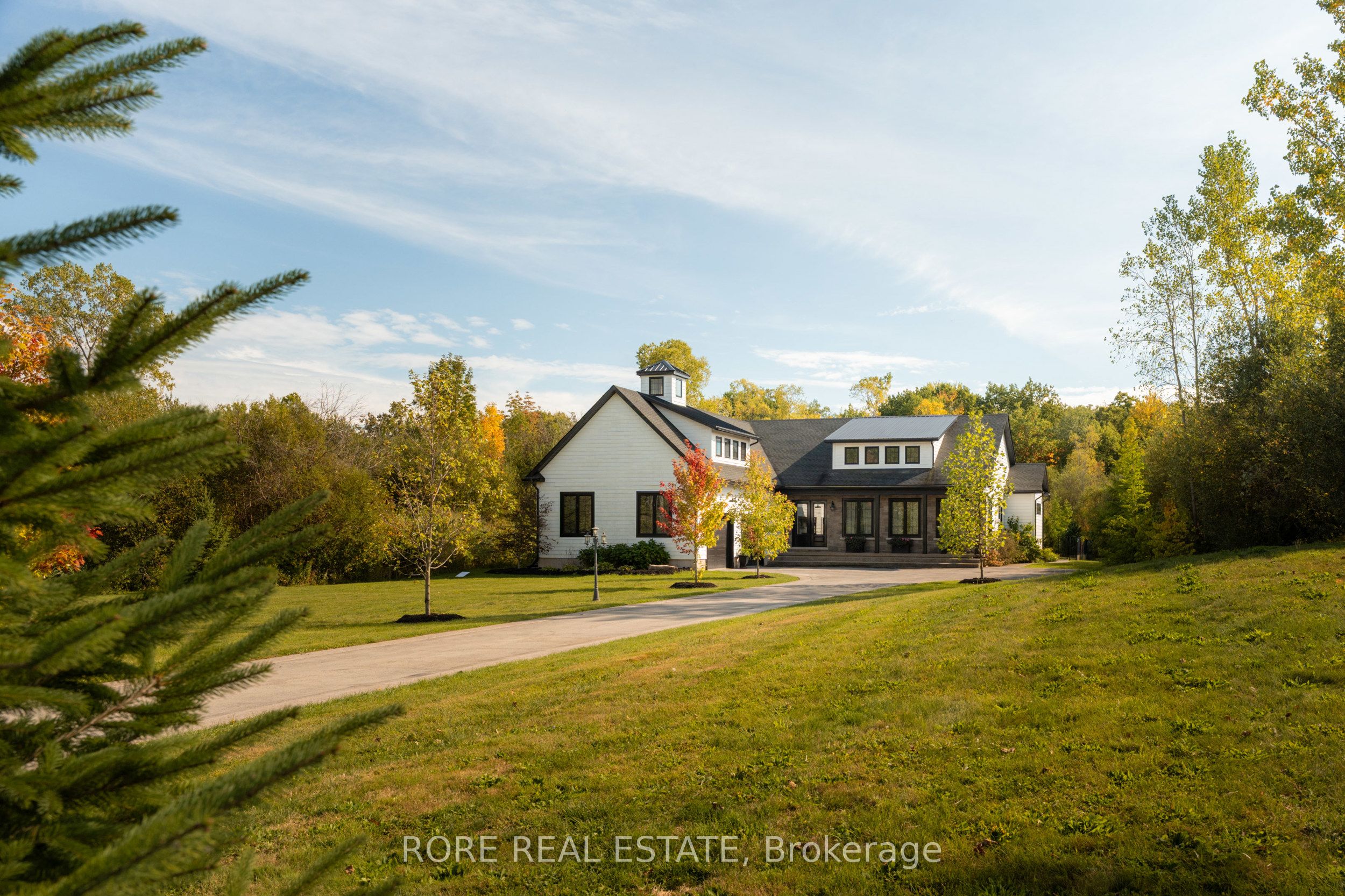 2439 Garrison Road, Fort Erie, ON L0S 1N0