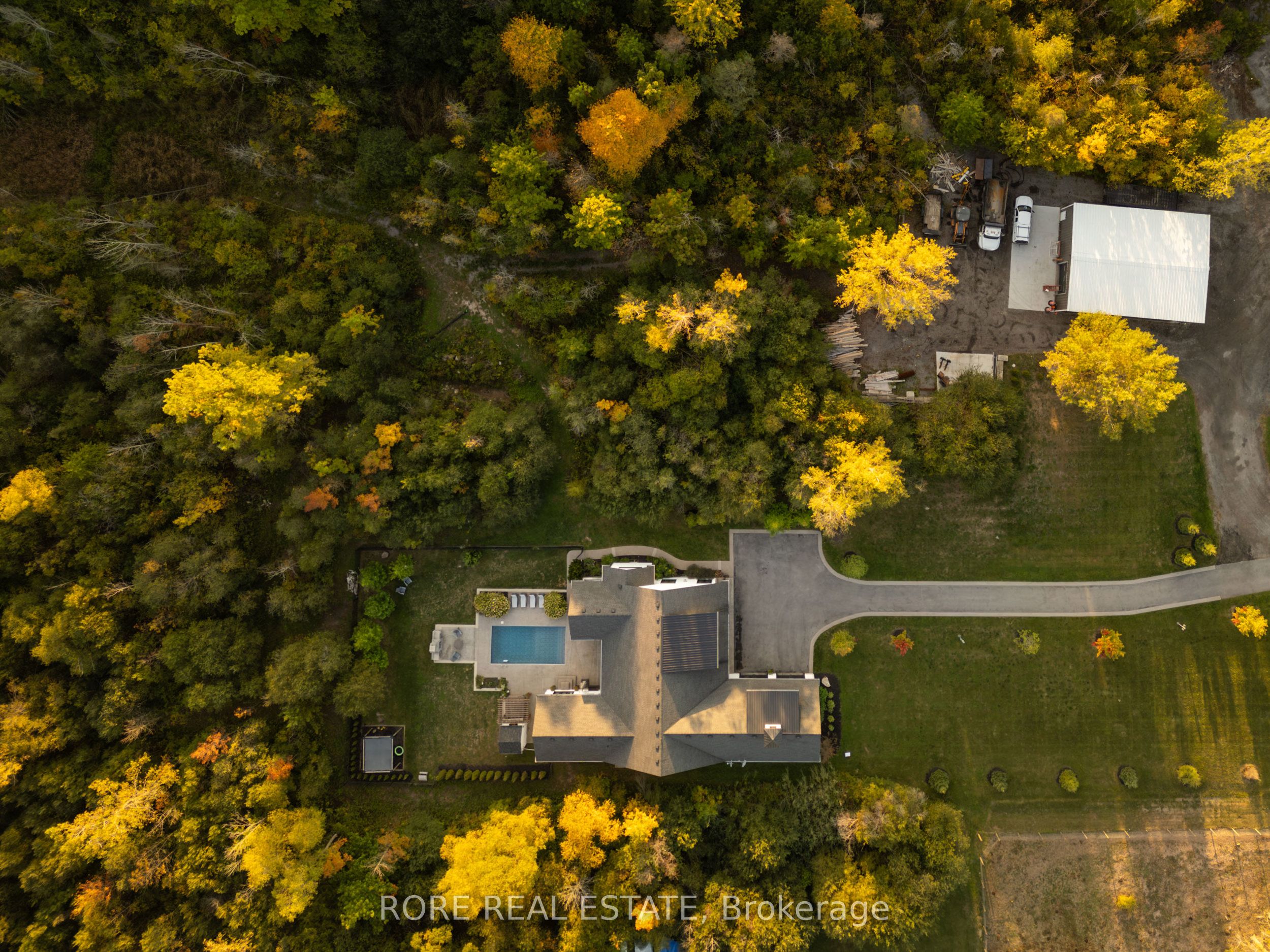 2439 Garrison Road, Fort Erie, ON L0S 1N0 photo 4