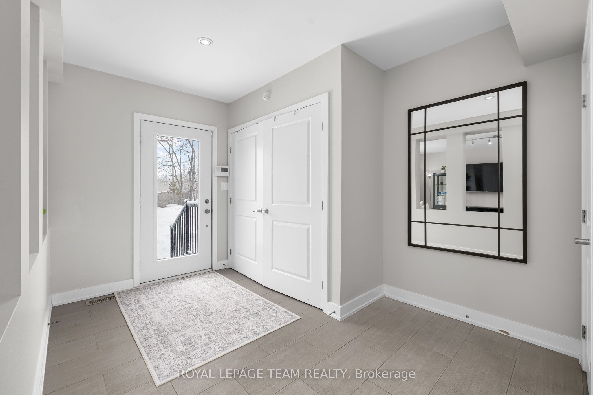 433 Dawson Avenue, Westboro - Hampton Park, ON K1Z 5V5 photo 3