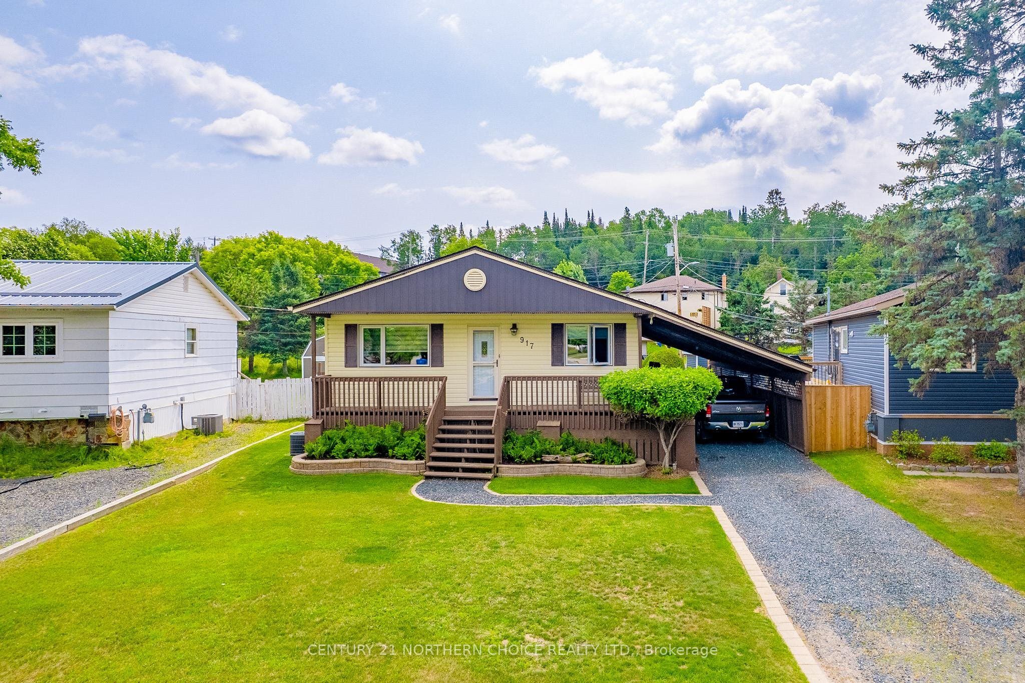 917 Valley Drive, Kenora, ON P9N 4A9
