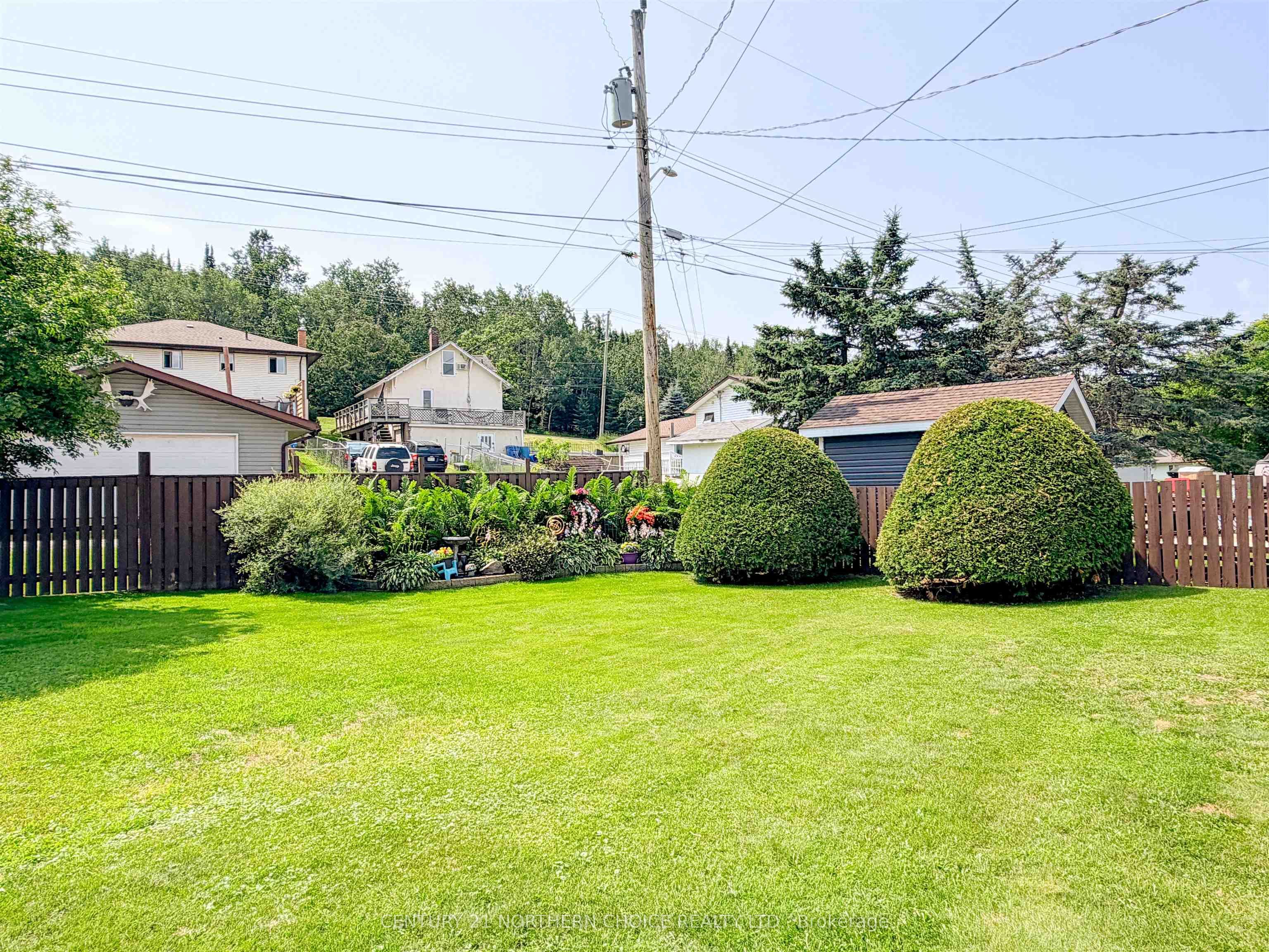 917 Valley Drive, Kenora, ON P9N 4A9 photo 4