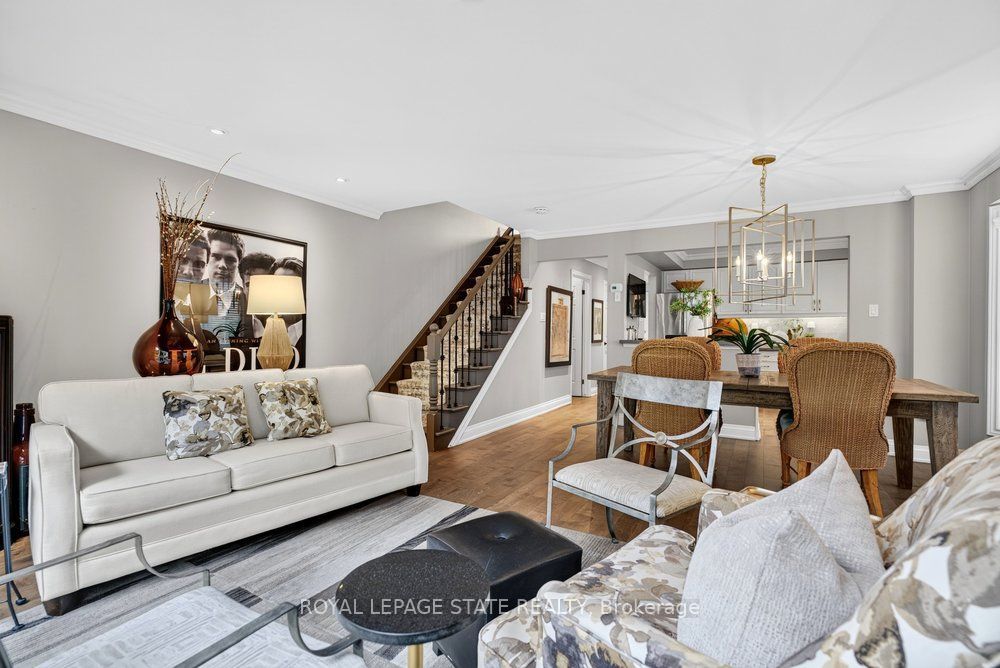 44 Frances Avenue 6, Hamilton, ON L8E 5V6 photo 2