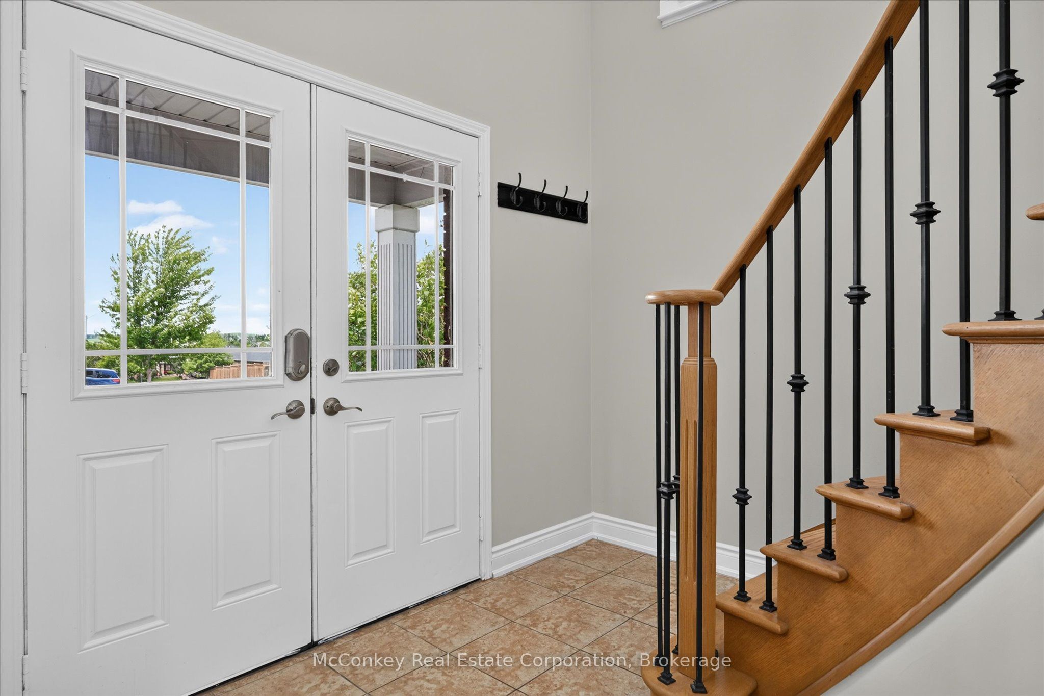 609 ACKERMAN Crescent, Peterborough, ON K9K 2S5 photo 3