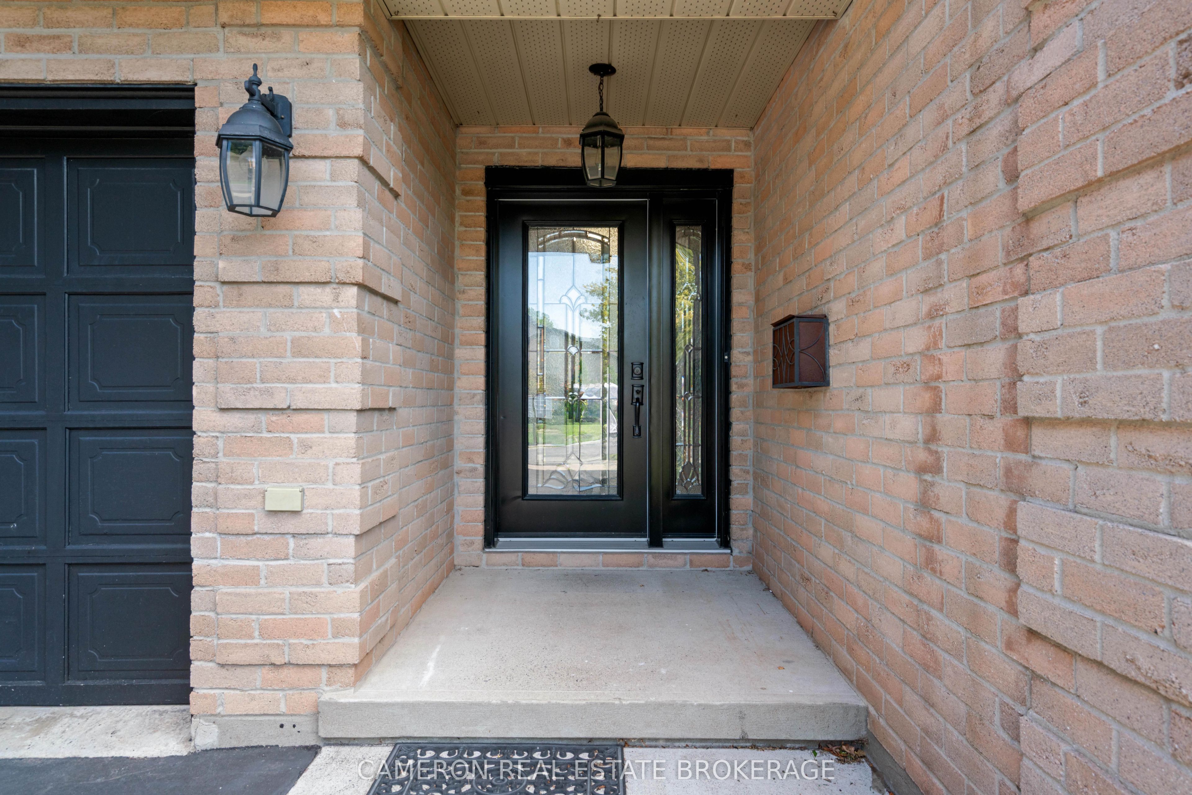1344 Stormont Drive, Cornwall, ON K6H 6Y1 photo 3