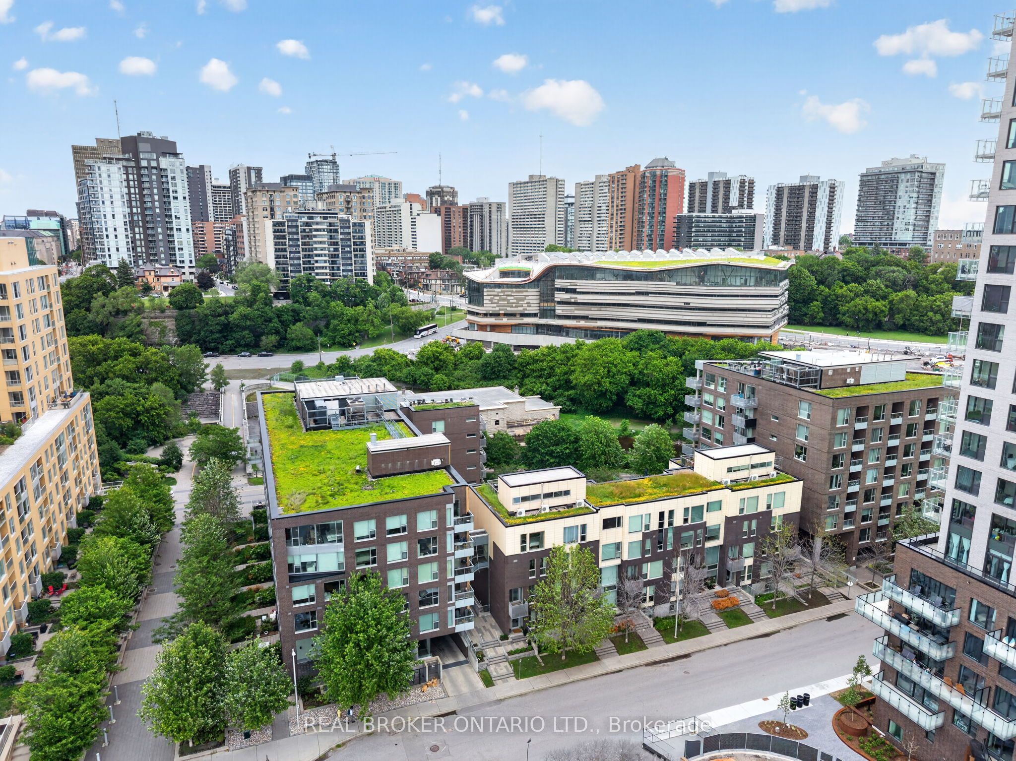 300 B Lett Street 317, West Centre Town, ON K1R 0A8