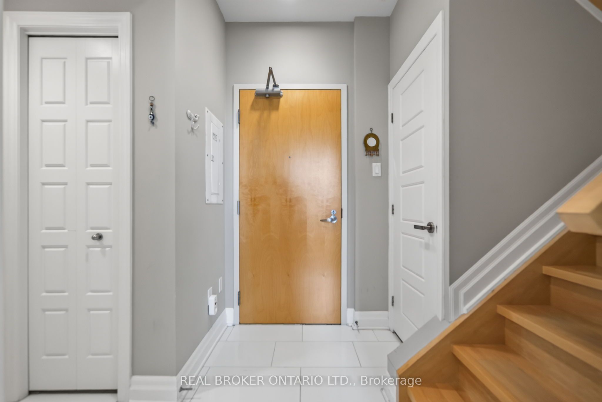 300 B Lett Street 317, West Centre Town, ON K1R 0A8 photo 4