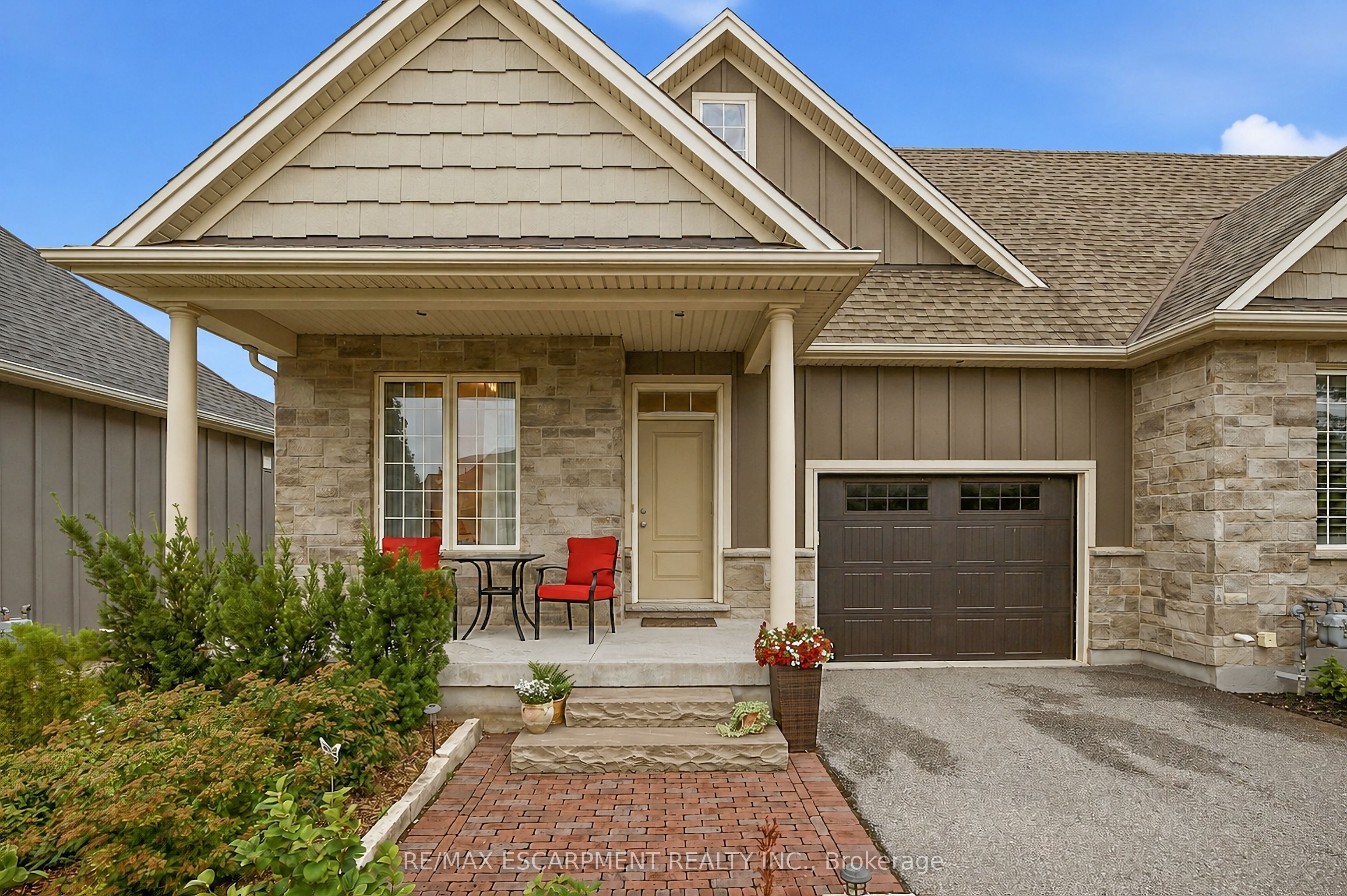 33 Pierpoint Drive, Niagara-on-the-Lake, ON L0S 1J0