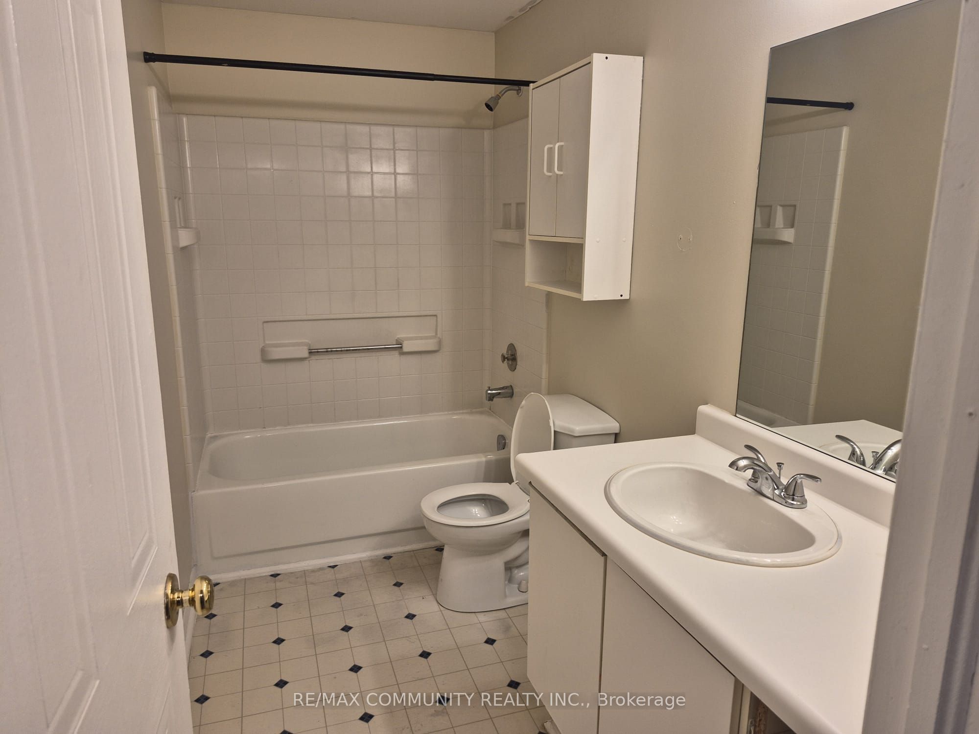 511 Admiral Drive W 65, London East, ON N5V 4R4 photo 5