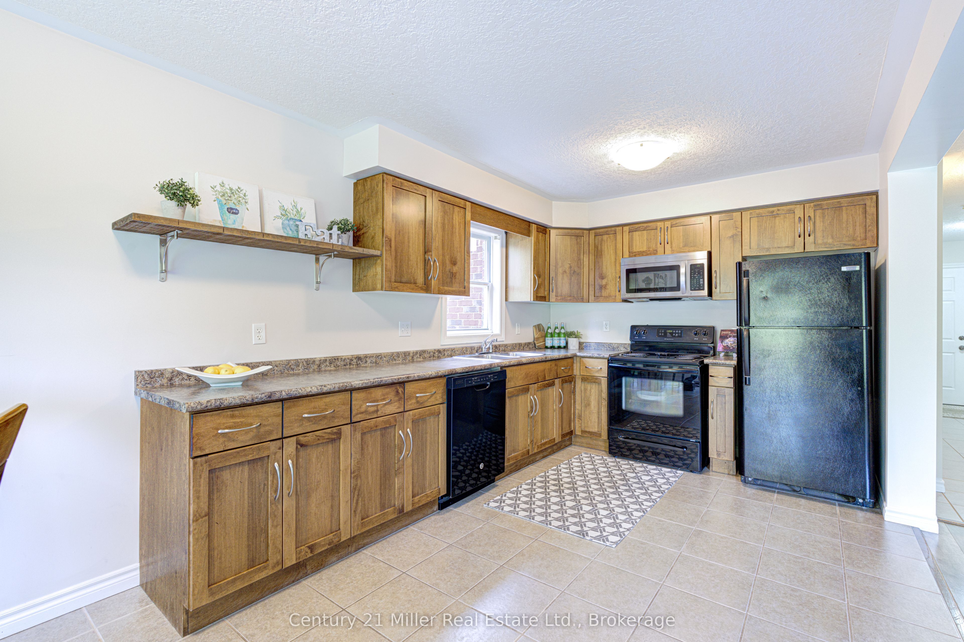 282 Carrington Drive, Guelph, ON N1G 5H2 photo 2