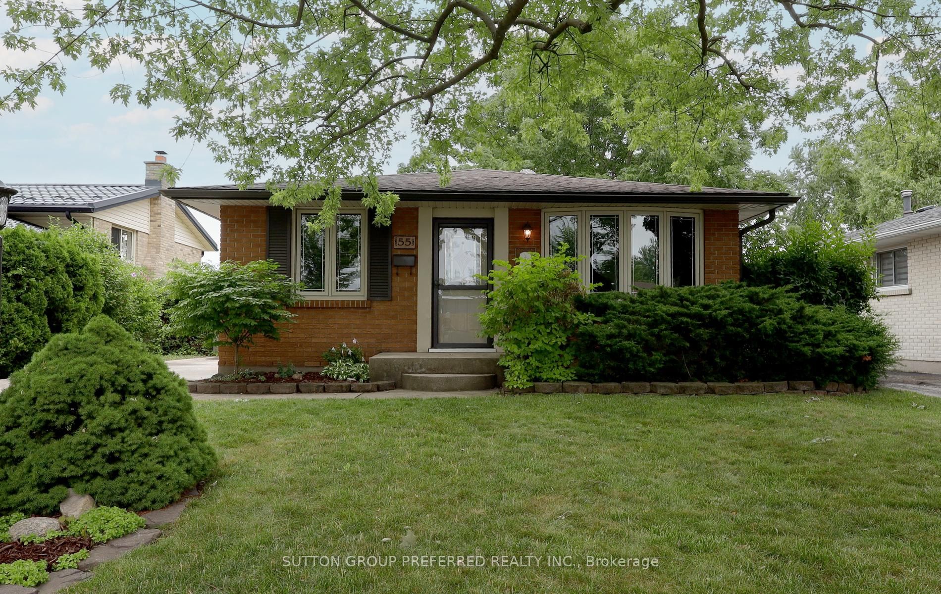 55 Jena Crescent, London East, ON N5V 1L3