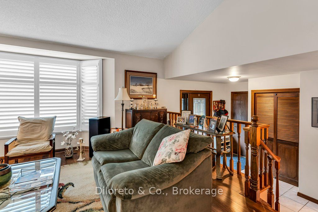 7 Wimbledon Road, Guelph, ON N1H 7N4 photo 3