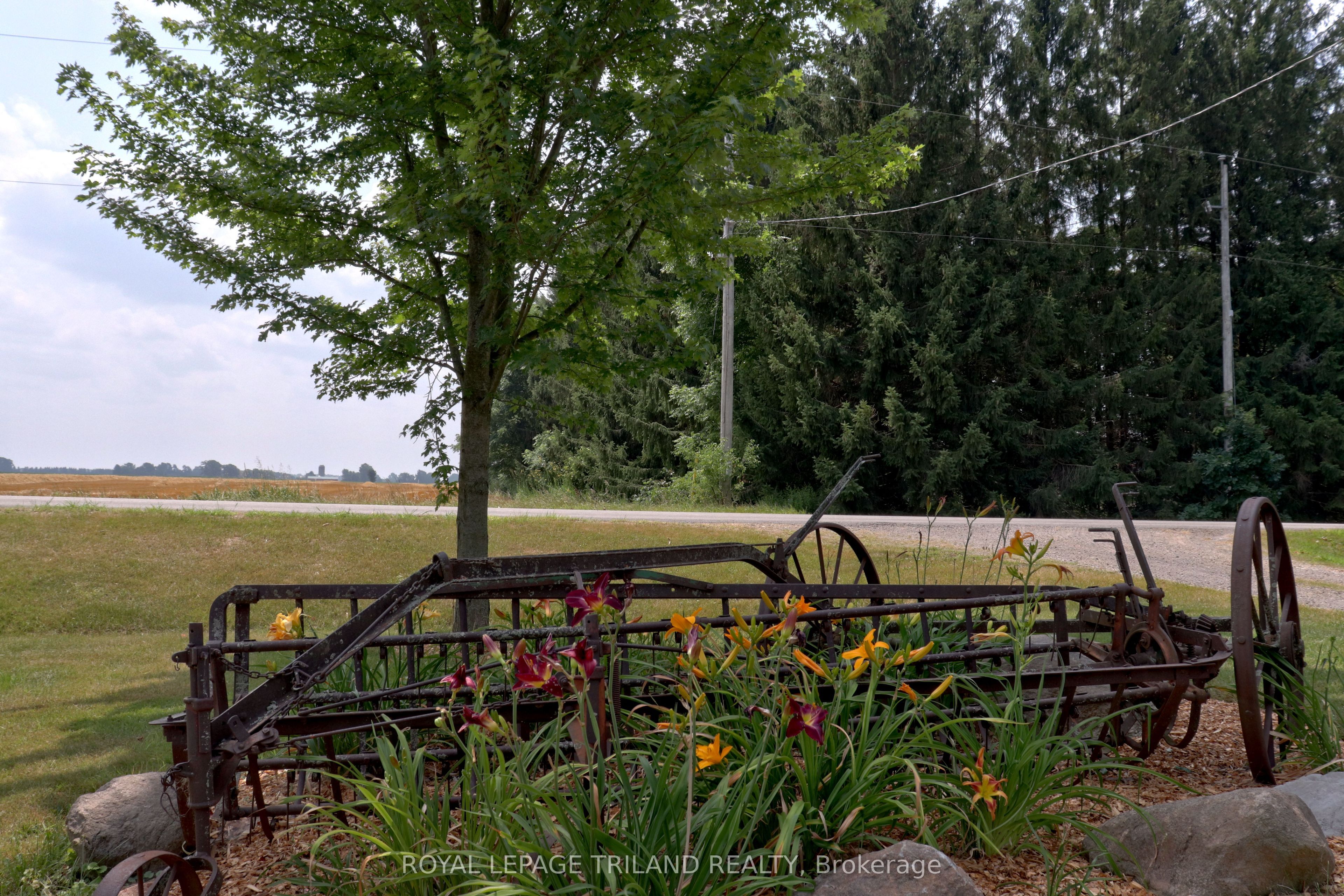 15796 Nine Mile Road, Middlesex Centre, ON N0M 2A0 photo 5