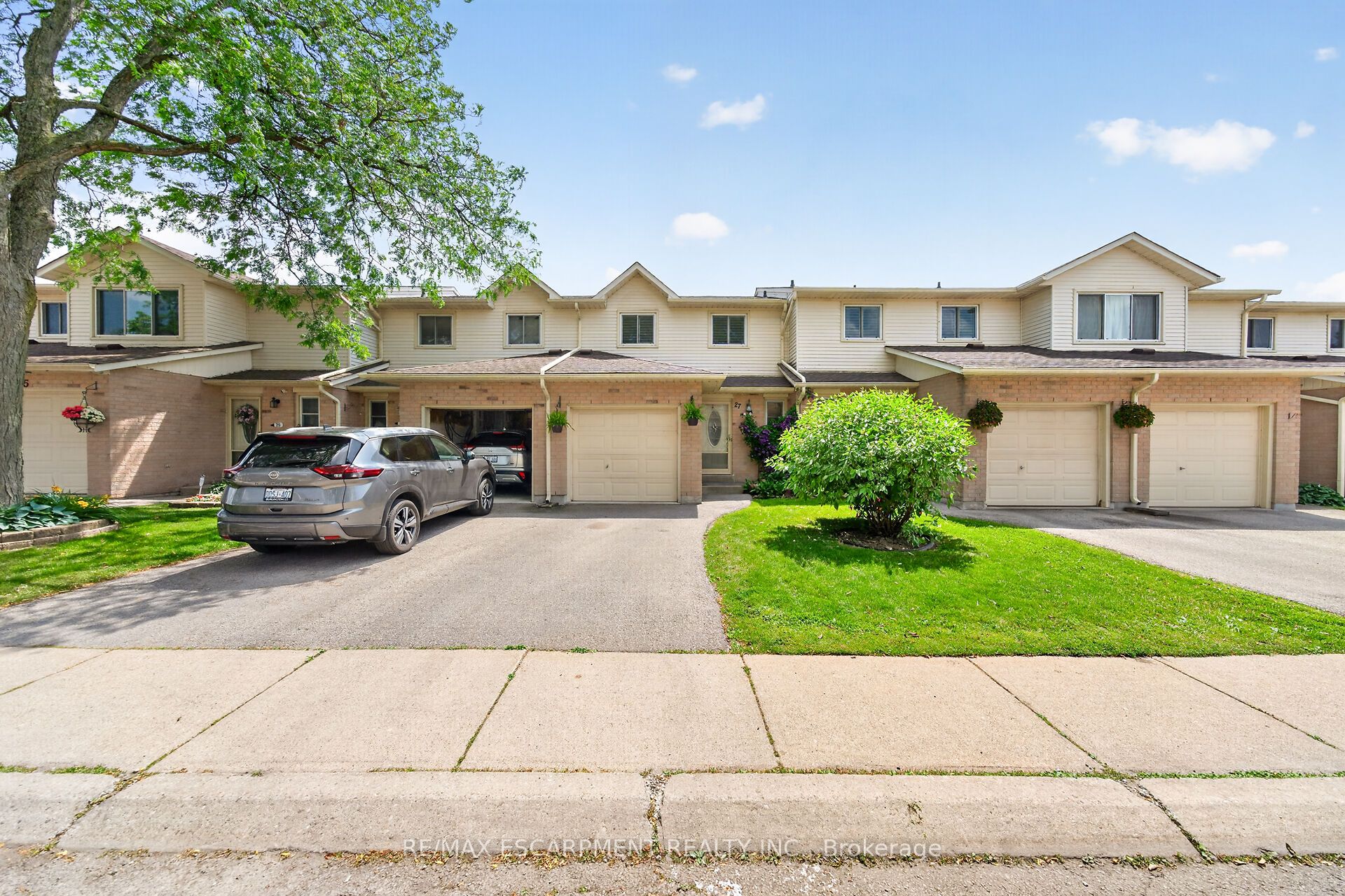860 Rymal Road E 27, Hamilton, ON L8W 2X4