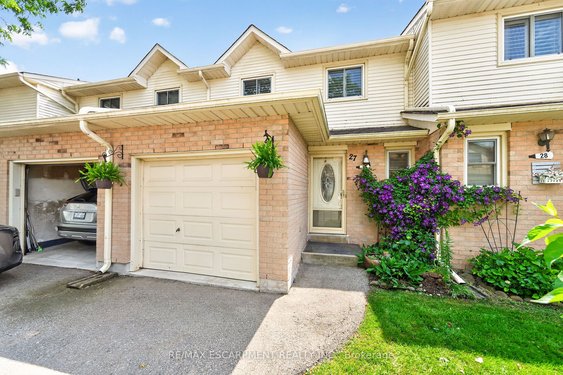 860 Rymal Road E 27, Hamilton, ON L8W 2X4 photo 2