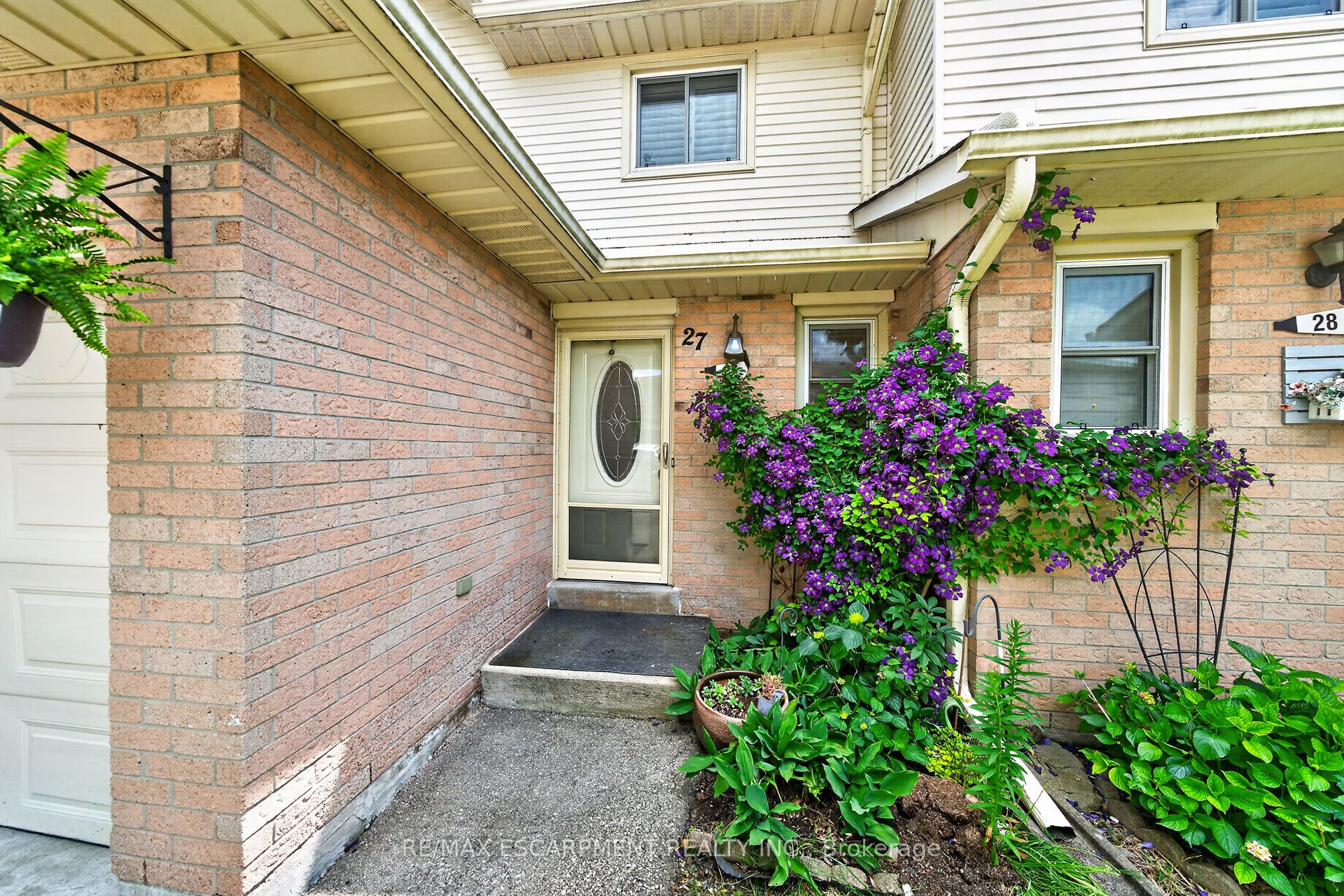 860 Rymal Road E 27, Hamilton, ON L8W 2X4 photo 4